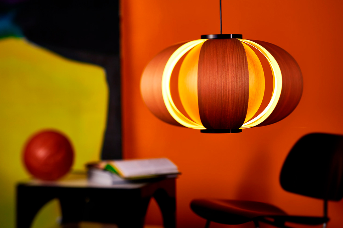 5 décadas en lámparas de diseño que revolucionan los interiores y la arquitectura