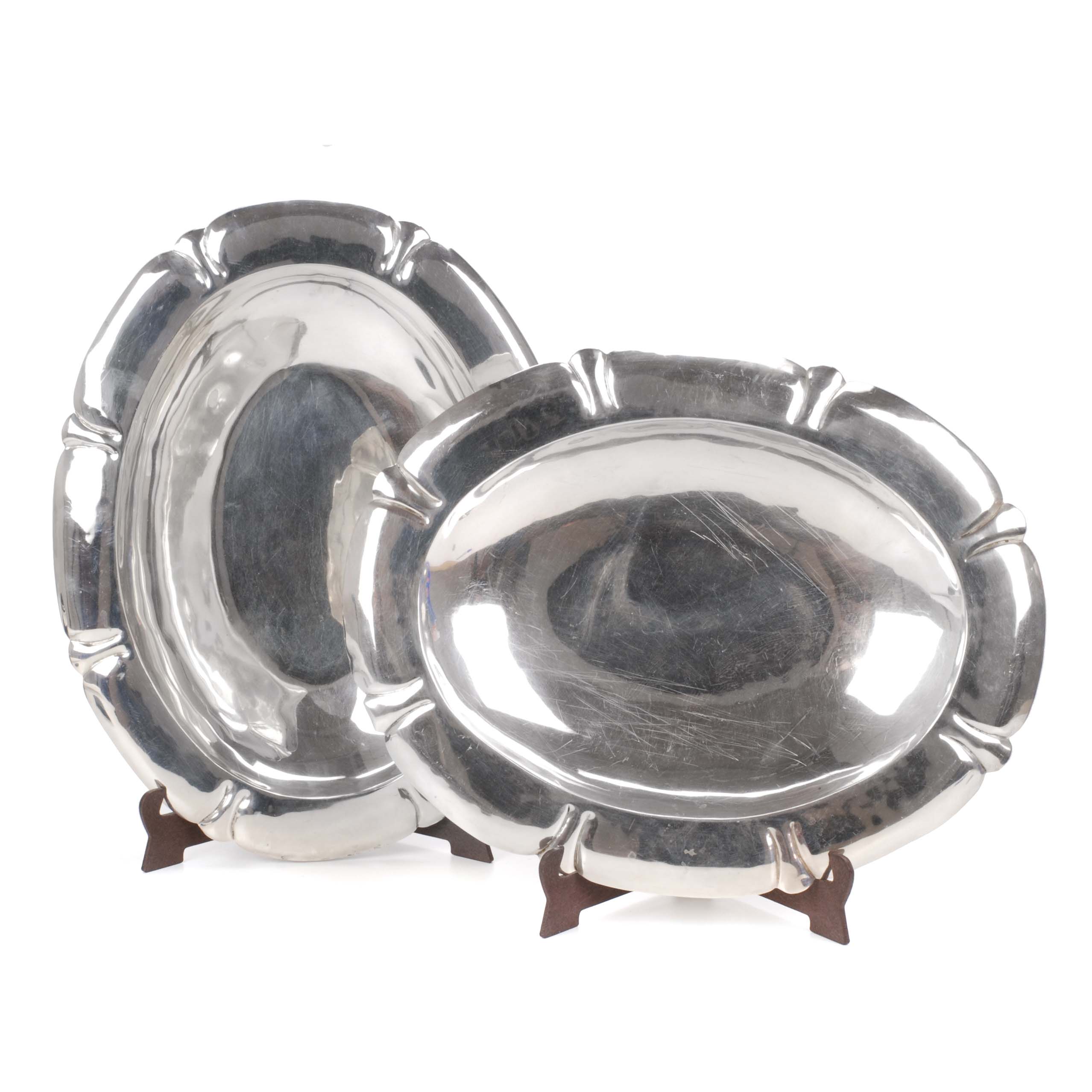 TWO OVAL SILVER TRAYS, 20TH CENTURY.
