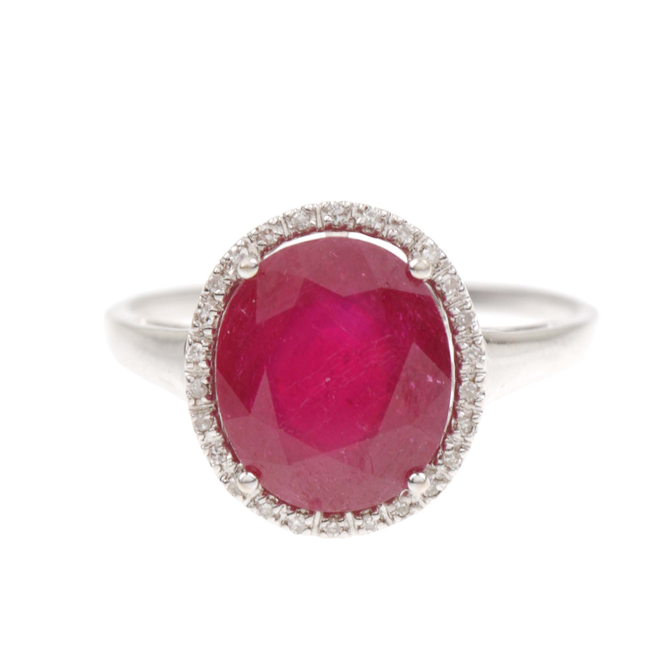 RING WITH ROSETTE OF RUBIES.