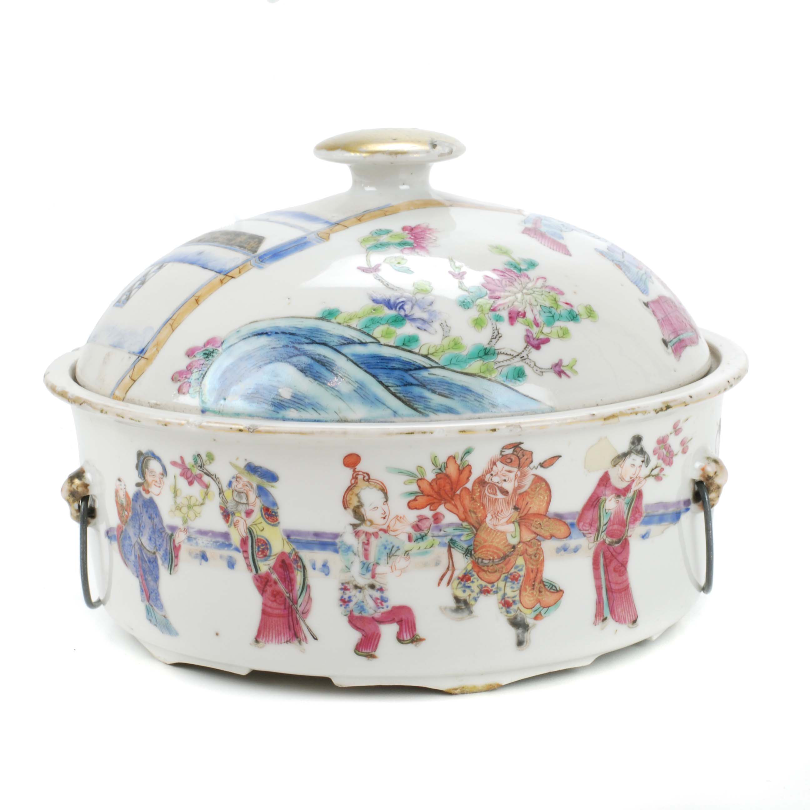 CHINESE SCHOOL C19th SOUP TUREEN