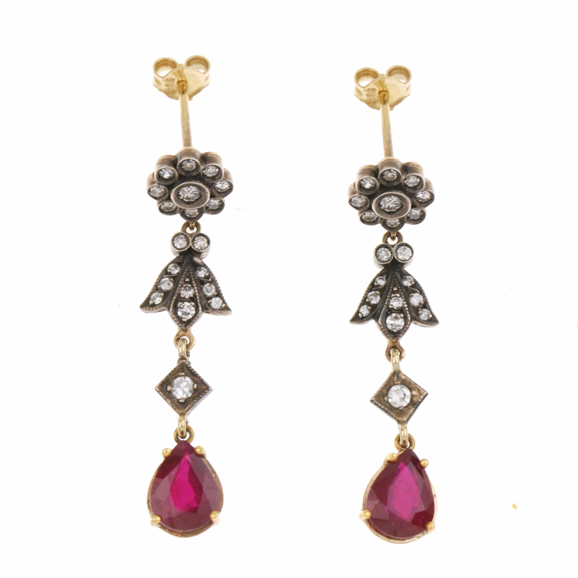 EARRINGS EARLY C20th.