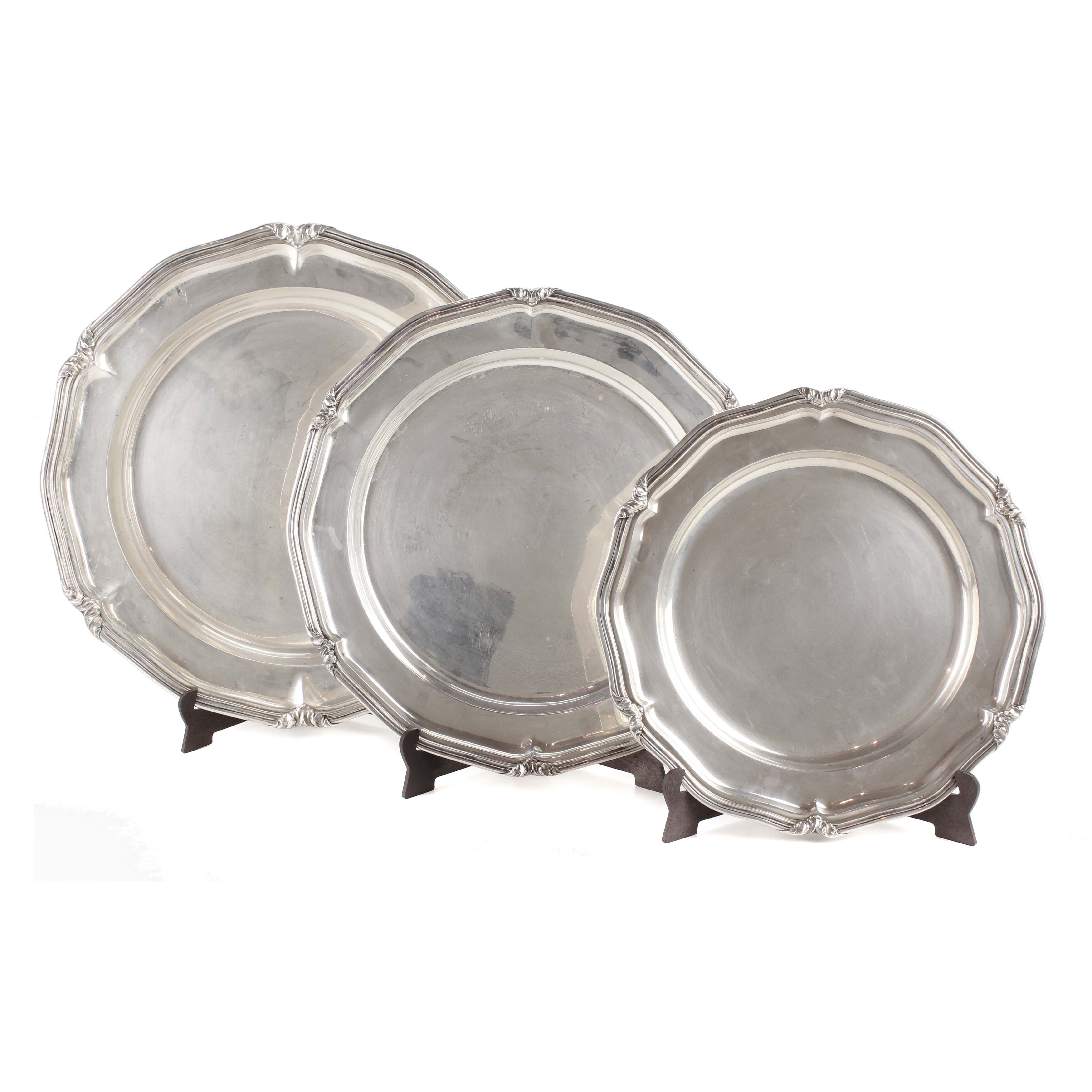 SET OF THREE SILVER BARCELONA TRAYS, MID 20th.