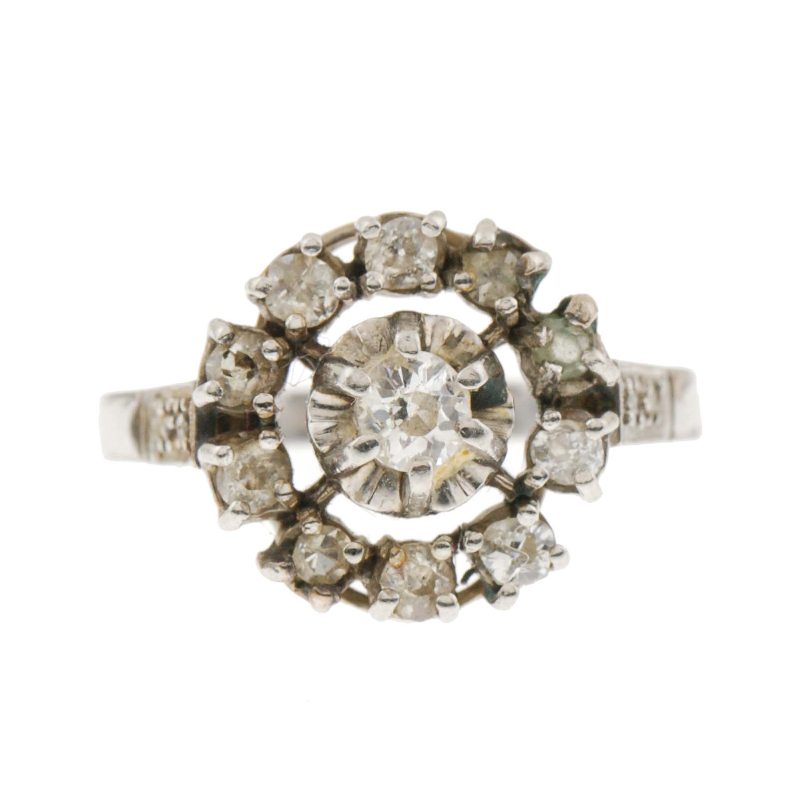 DIAMOND ROSETTE RING