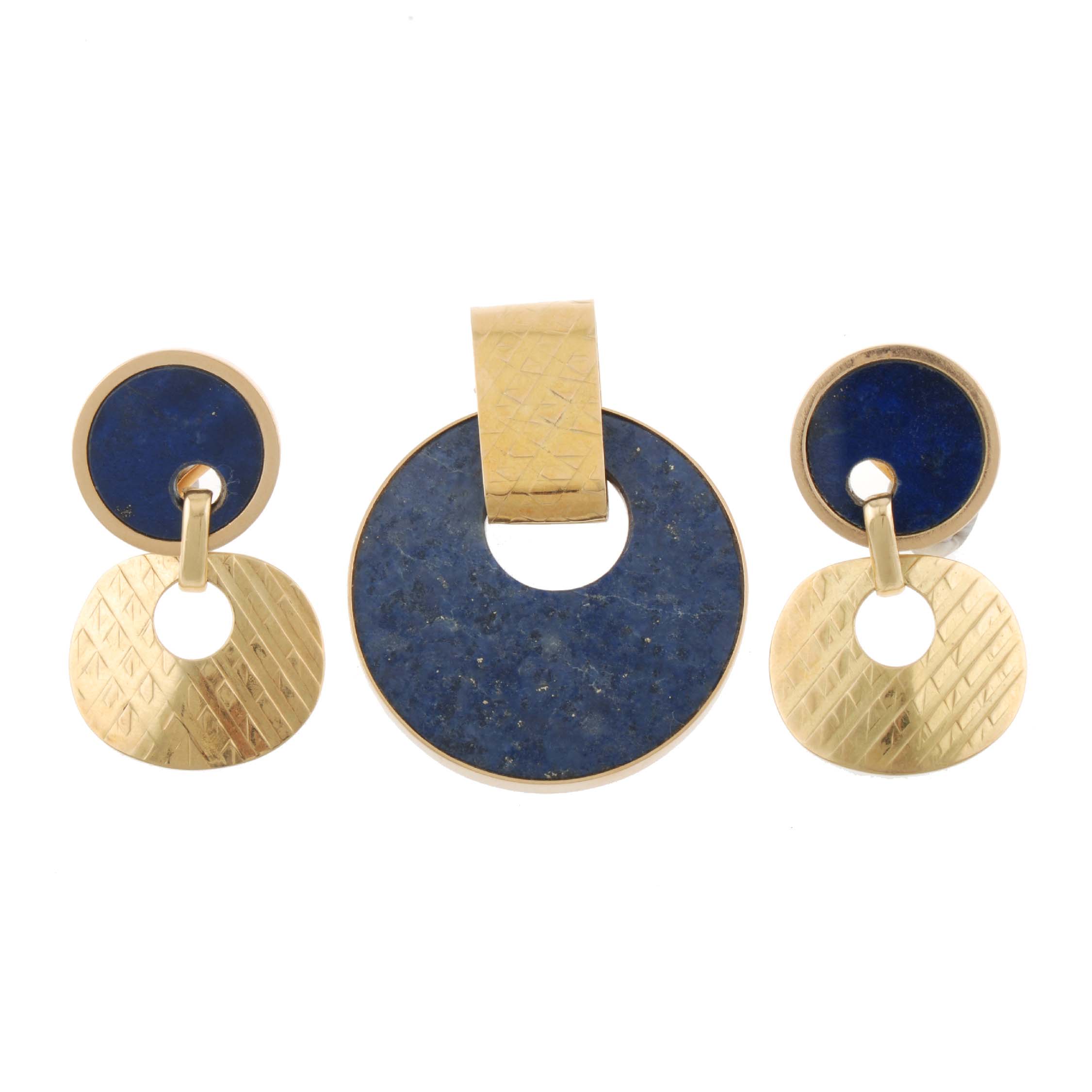 PENDANT AND EARRINGS SET, 20TH CENTURY.