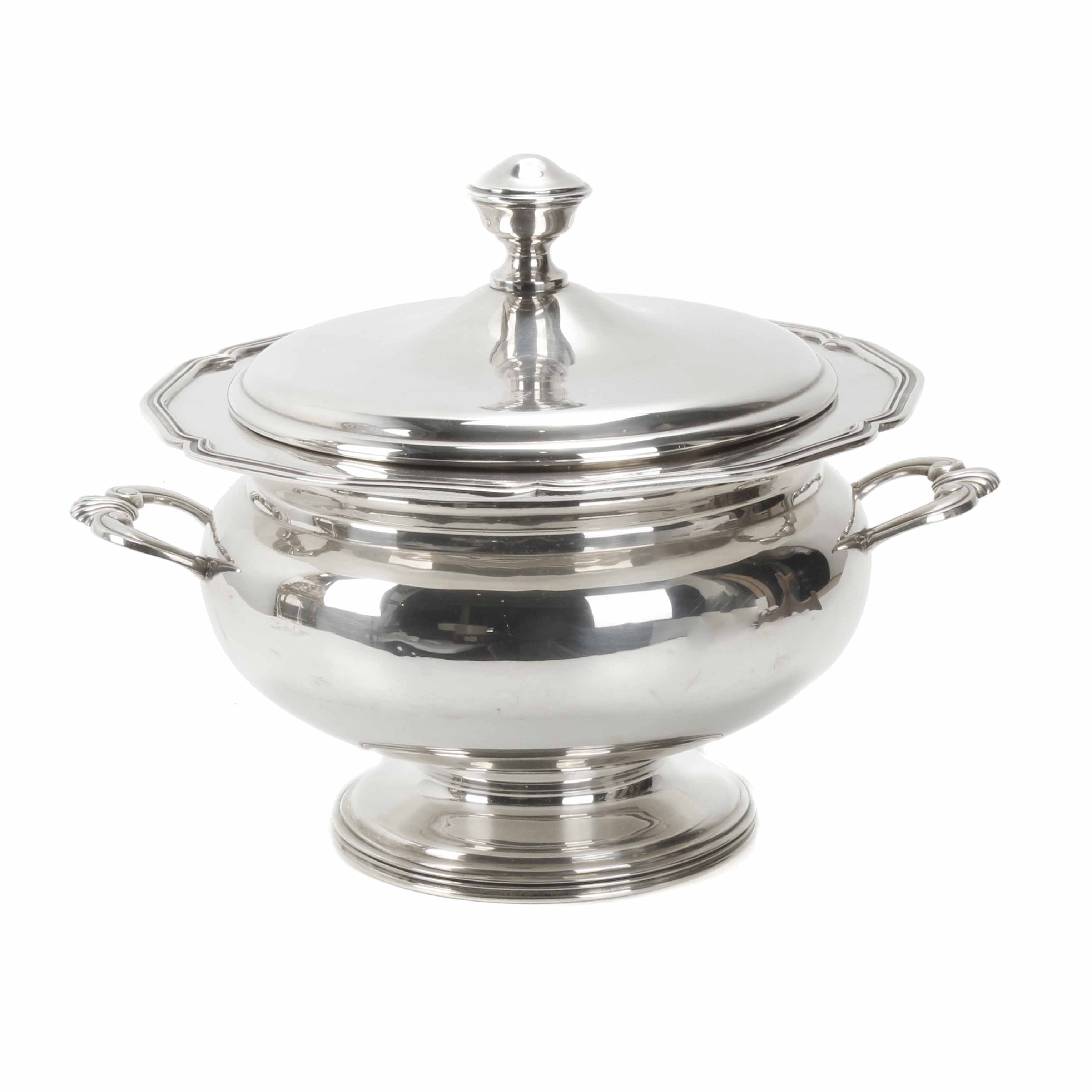 SPANISH SILVER TUREEN, MID 20TH CENTURY.