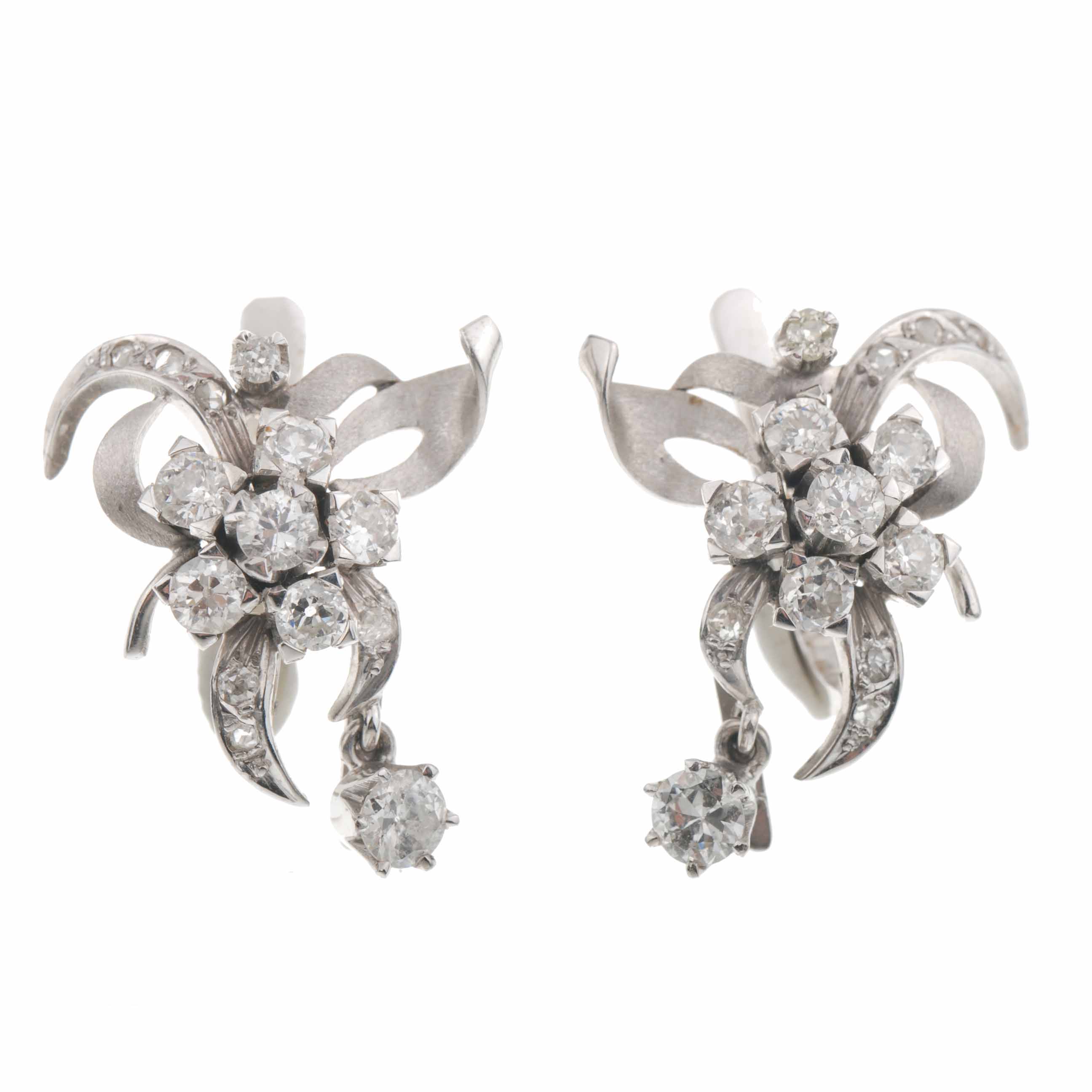 PENDIENTES ORO BLANCO Y DIAMANTES.