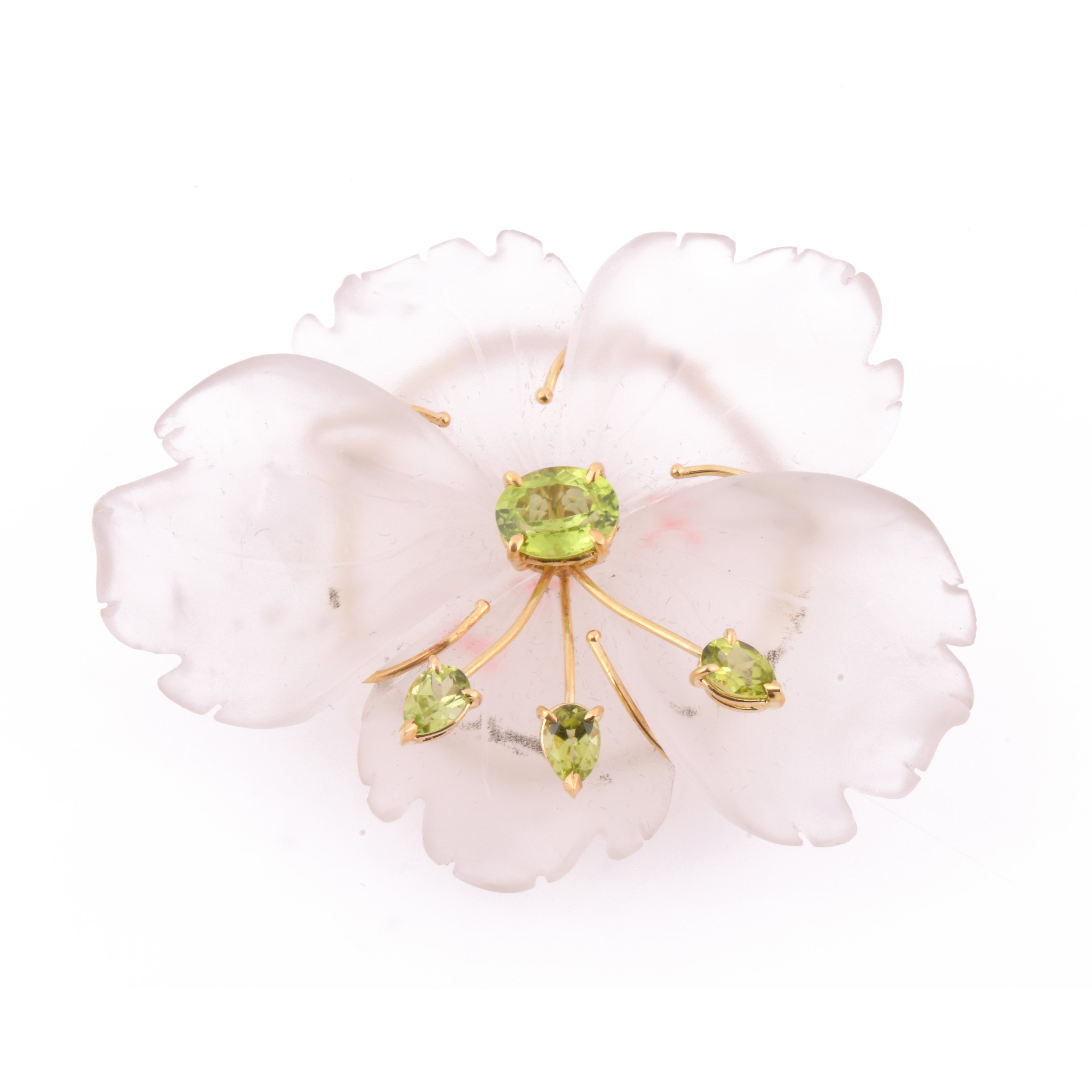 Broche flor de cuarzo cristal de roca mate y peridotos.