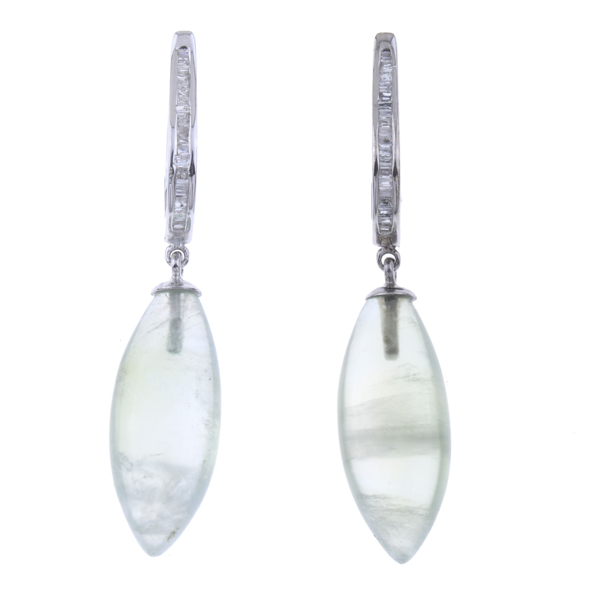 PREHNITE AND DIAMONDS EARRINGS.