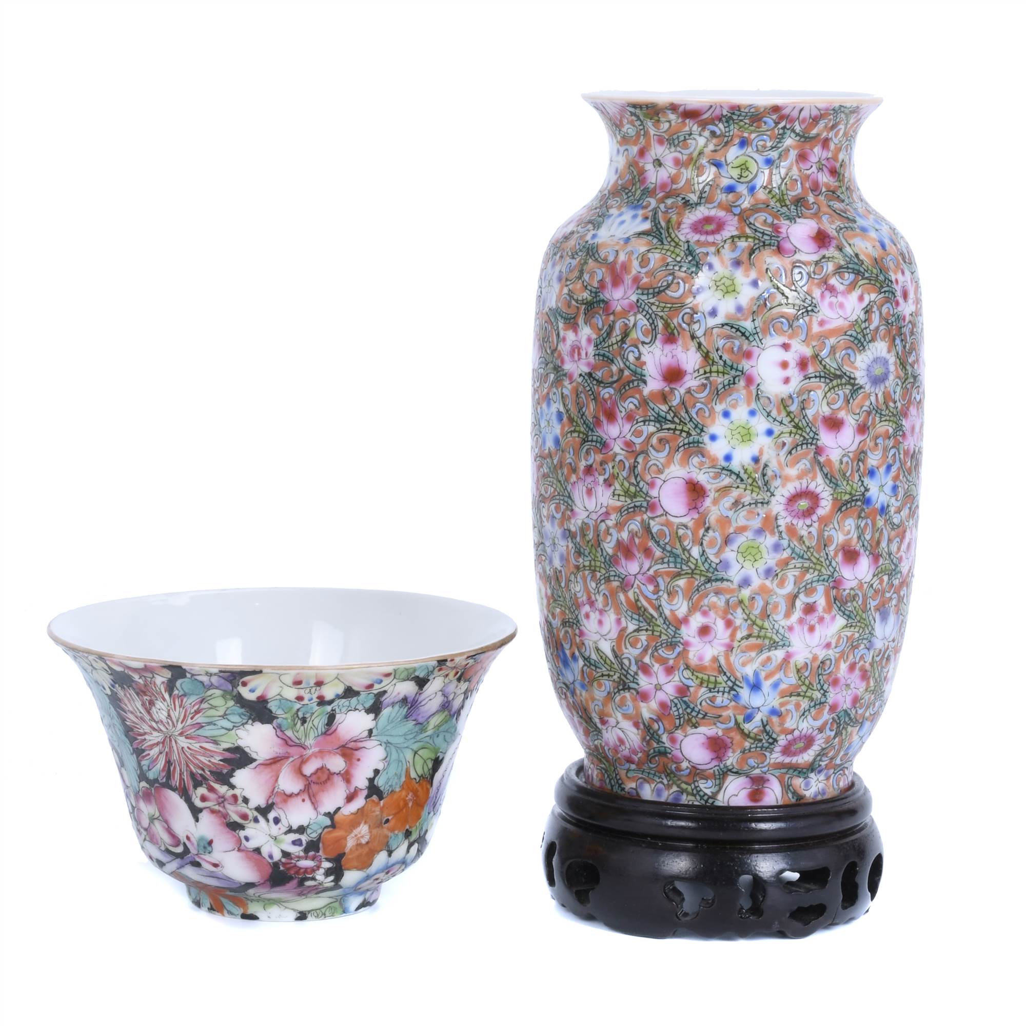 CHINESE "THOUSAND FLOWERS" VASE AND CUP, 20TH CENTURY.