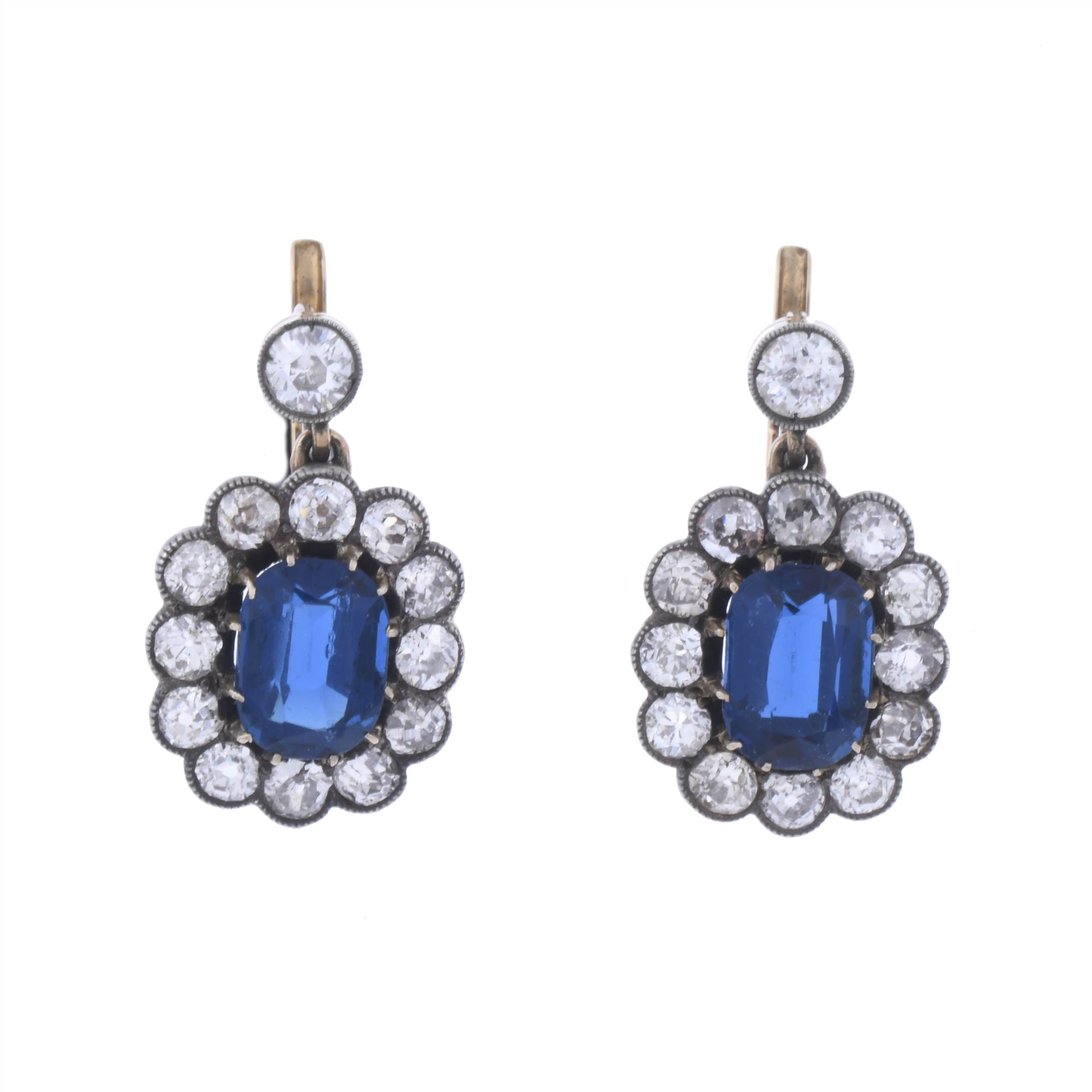 TWO-TONE GOLD EARRINGS WITH SAPPHIRES AND DIAMONDS.