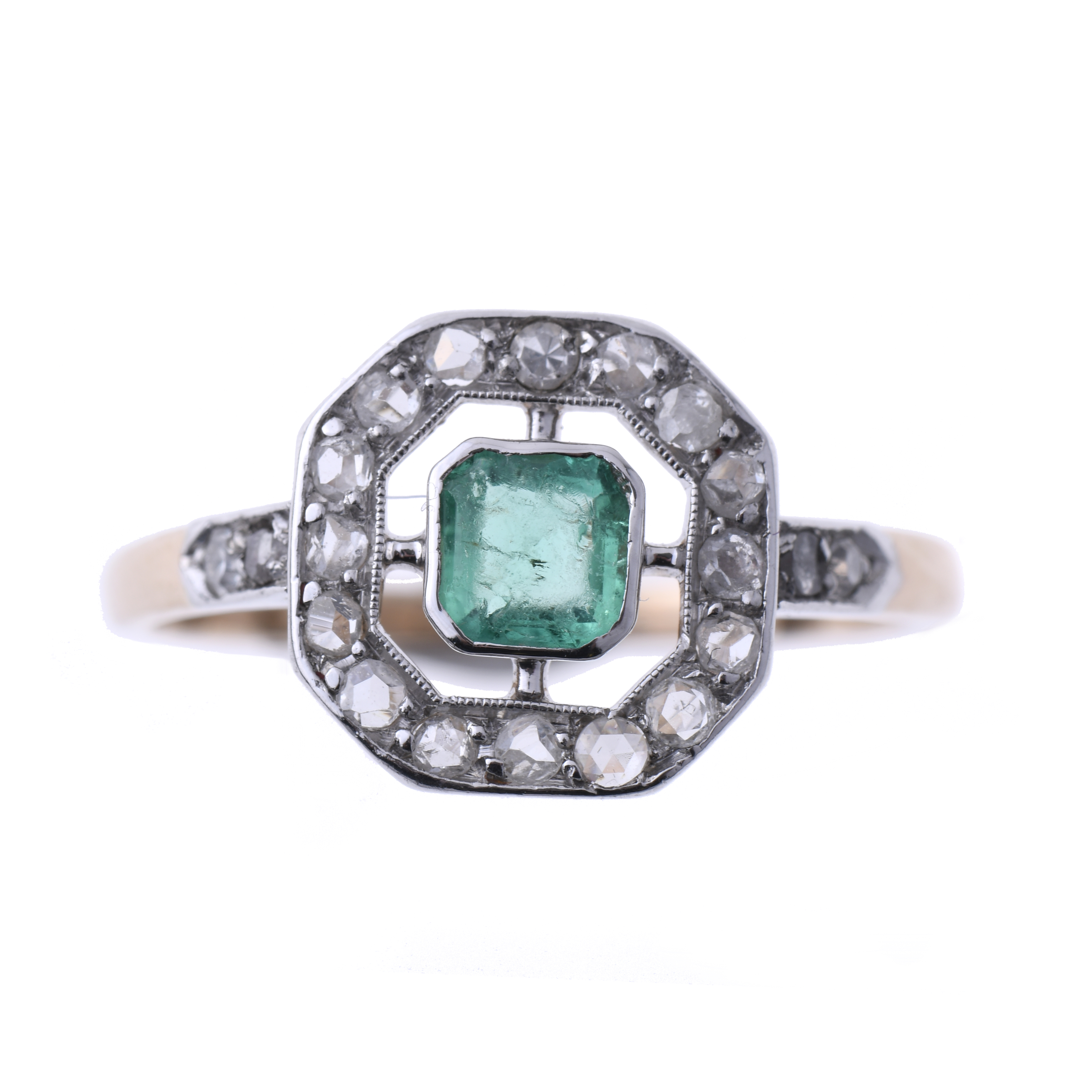 DIAMONDS AND EMERALD RING.