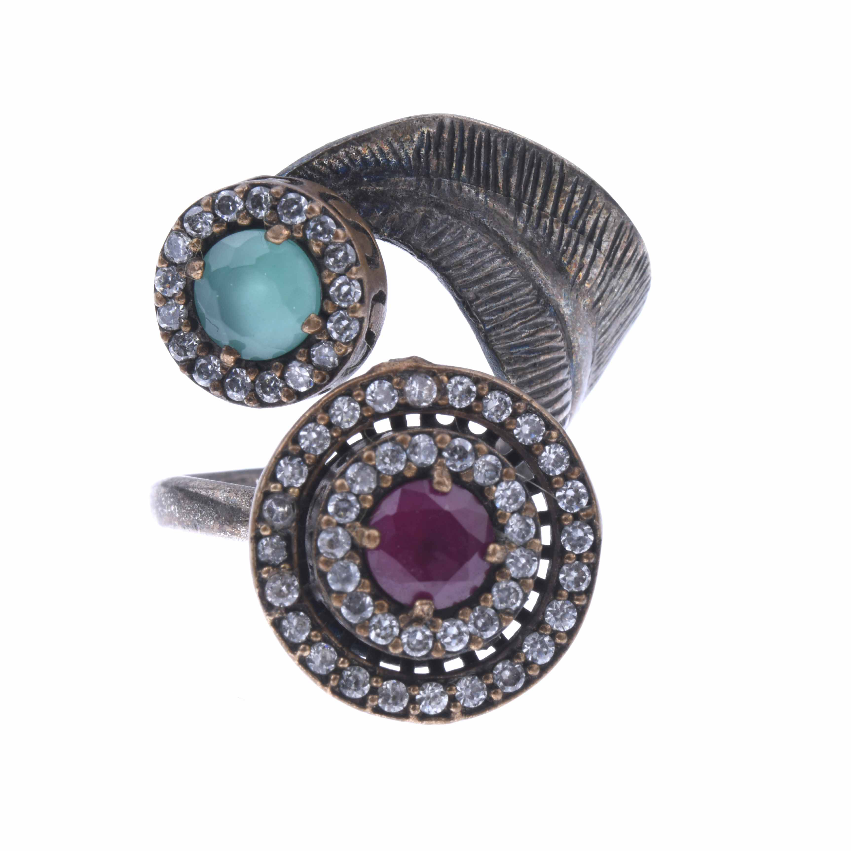 ORIGINAL RING WITH ZIRCONS AND NATURAL STONES.