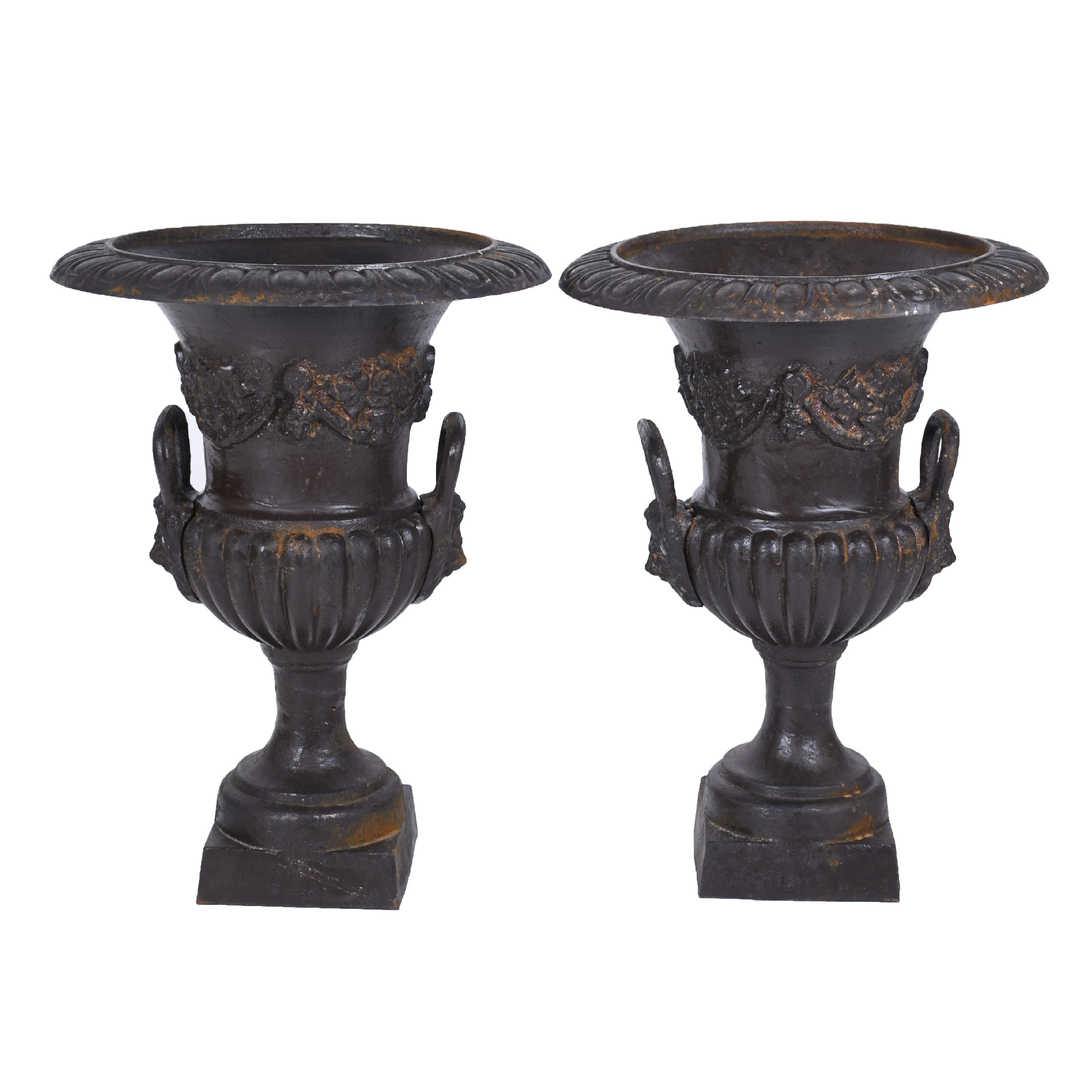 PAIR OF LARGE MEDICI-LIKE GARDEN KRATERS, 20TH CENTURY.