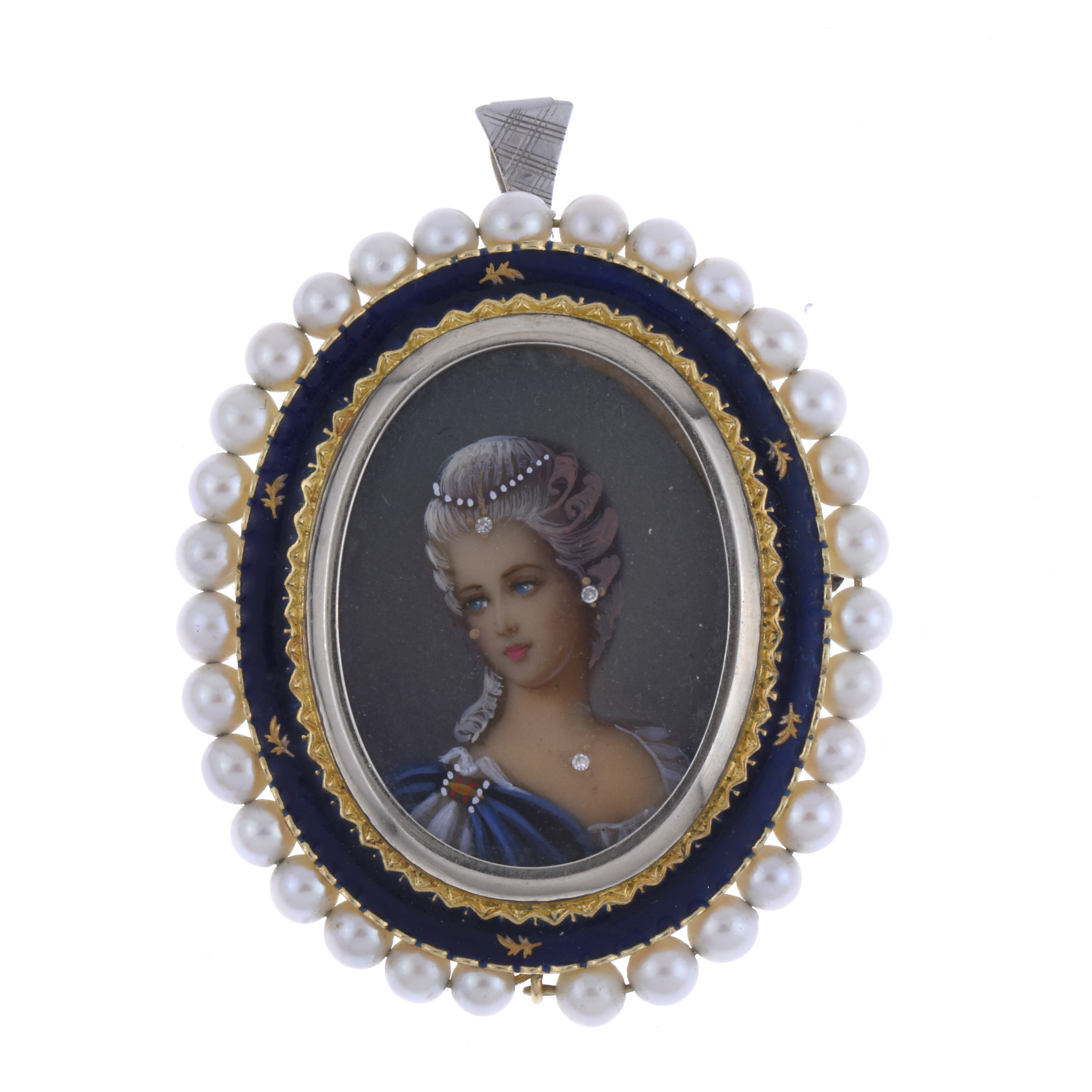 OVAL BROOCH-PENDANT WITH WOMAN&#39;S BUST.