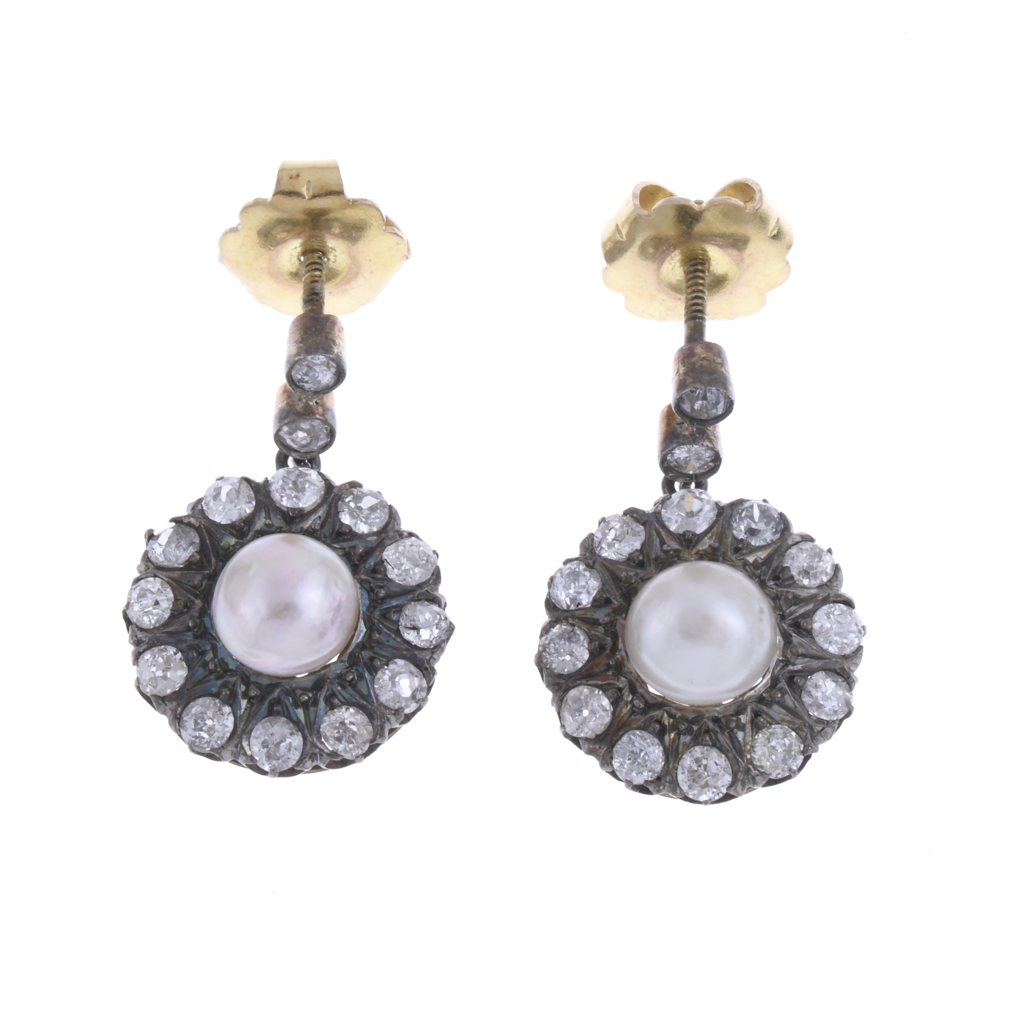 LONG ROSETTE EARRINGS WITH DIAMONDS AND PEARLS.
