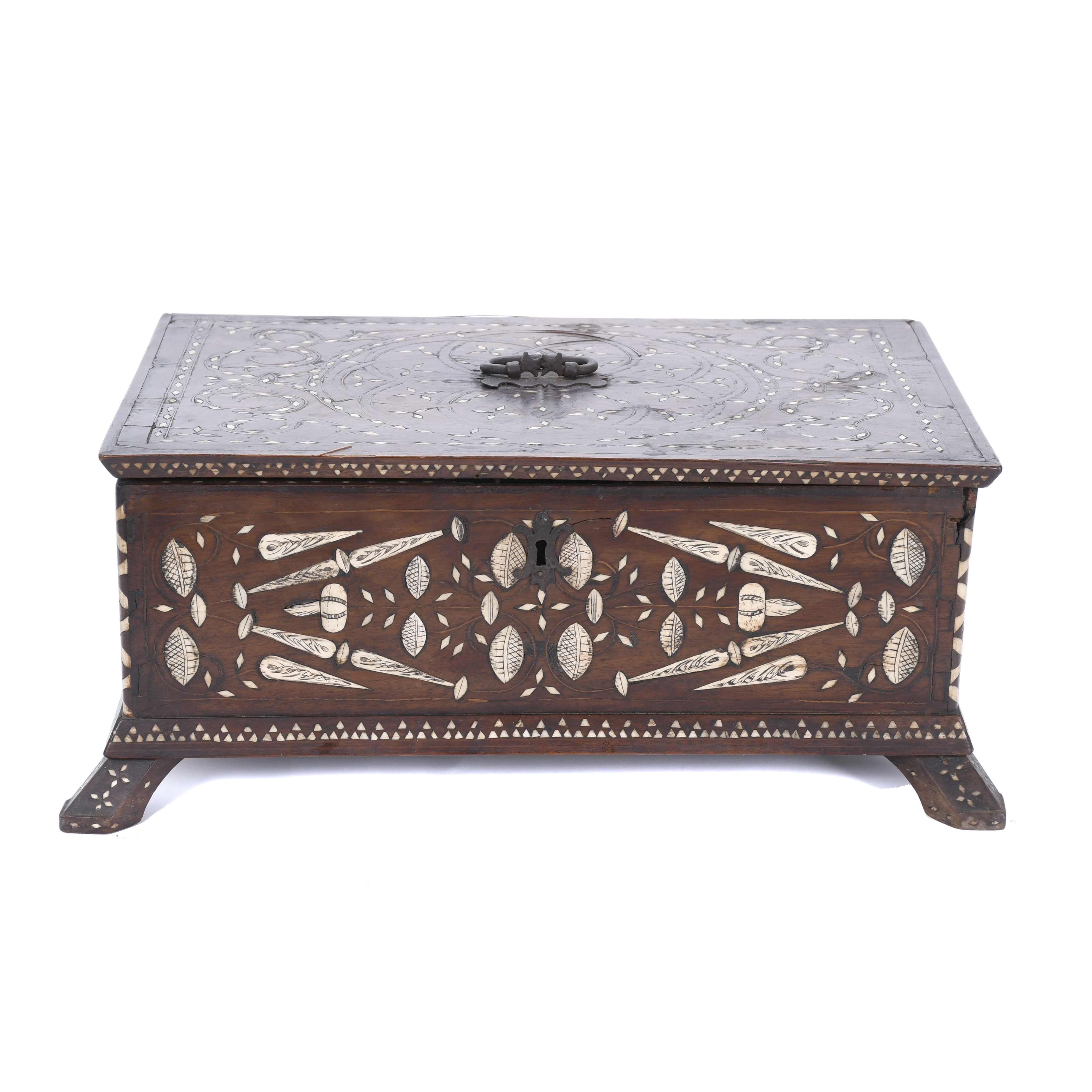 SPANISH TABLE-TOP BOX . 18TH-19TH CENTURY.