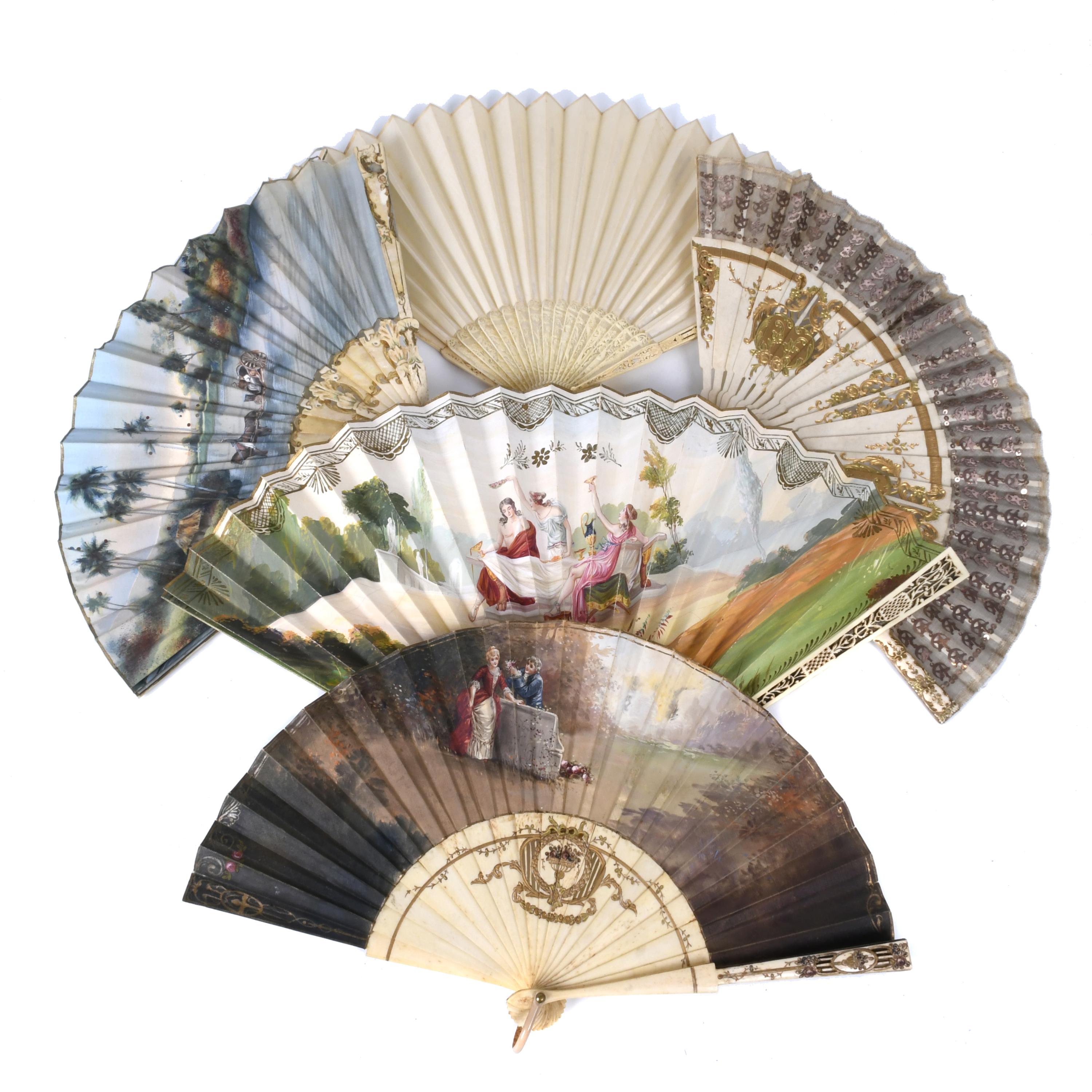 SET OF FIVE FANS, 19TH AND 20TH CENTURIES.
