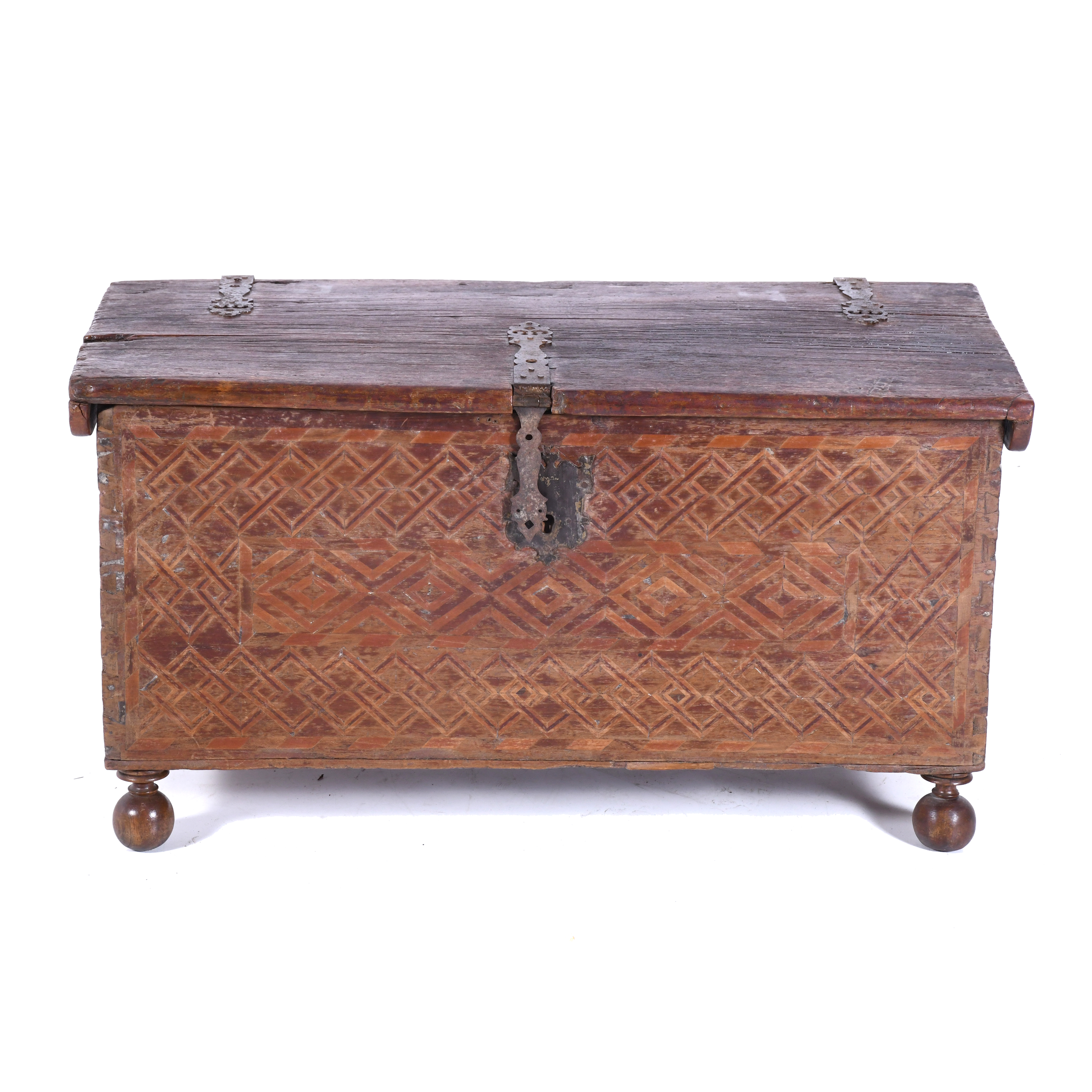 PROBABLY VICEROYAL CHEST, LATE 18TH CENTURY.