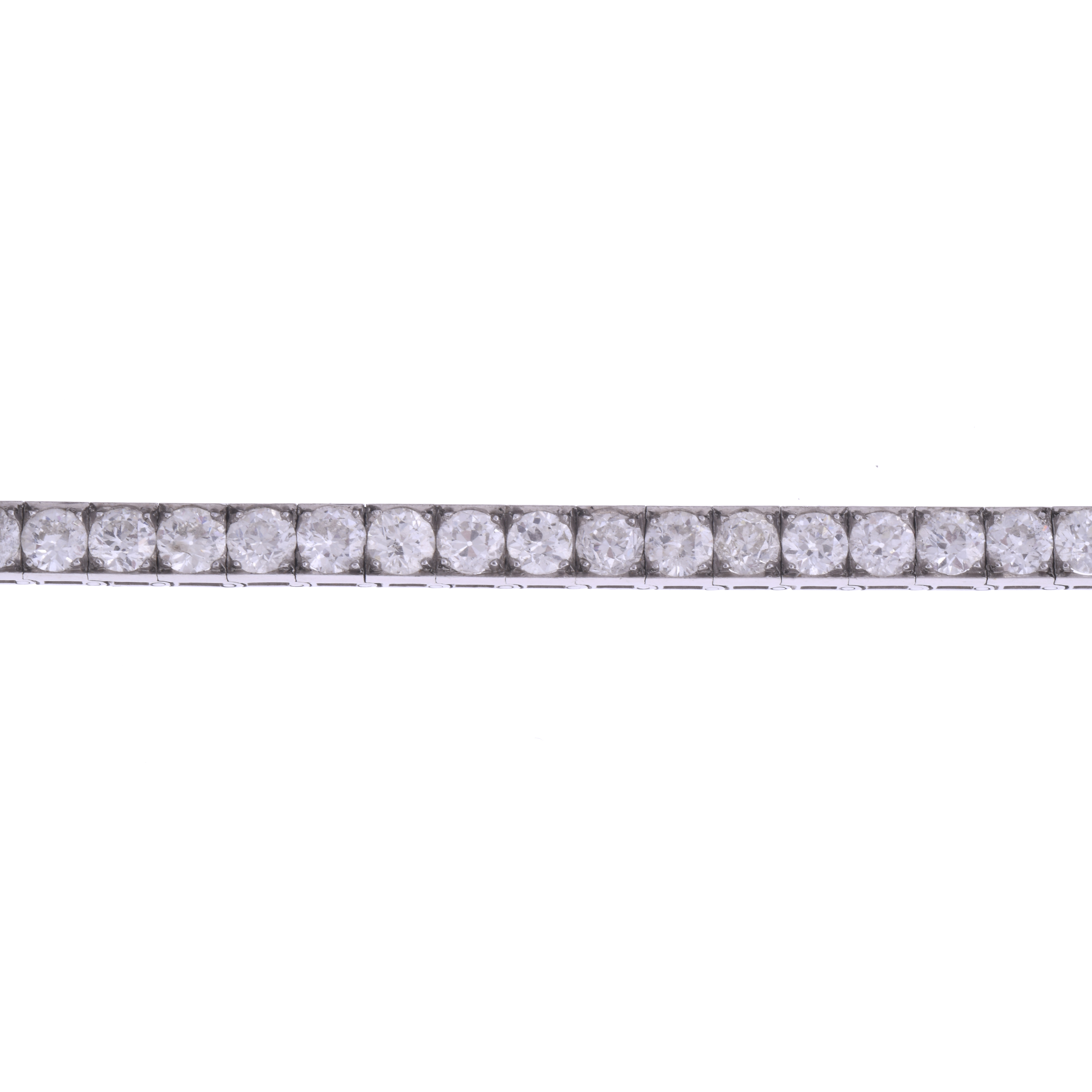 DIAMONDS RIVIÈRE BRACELET.