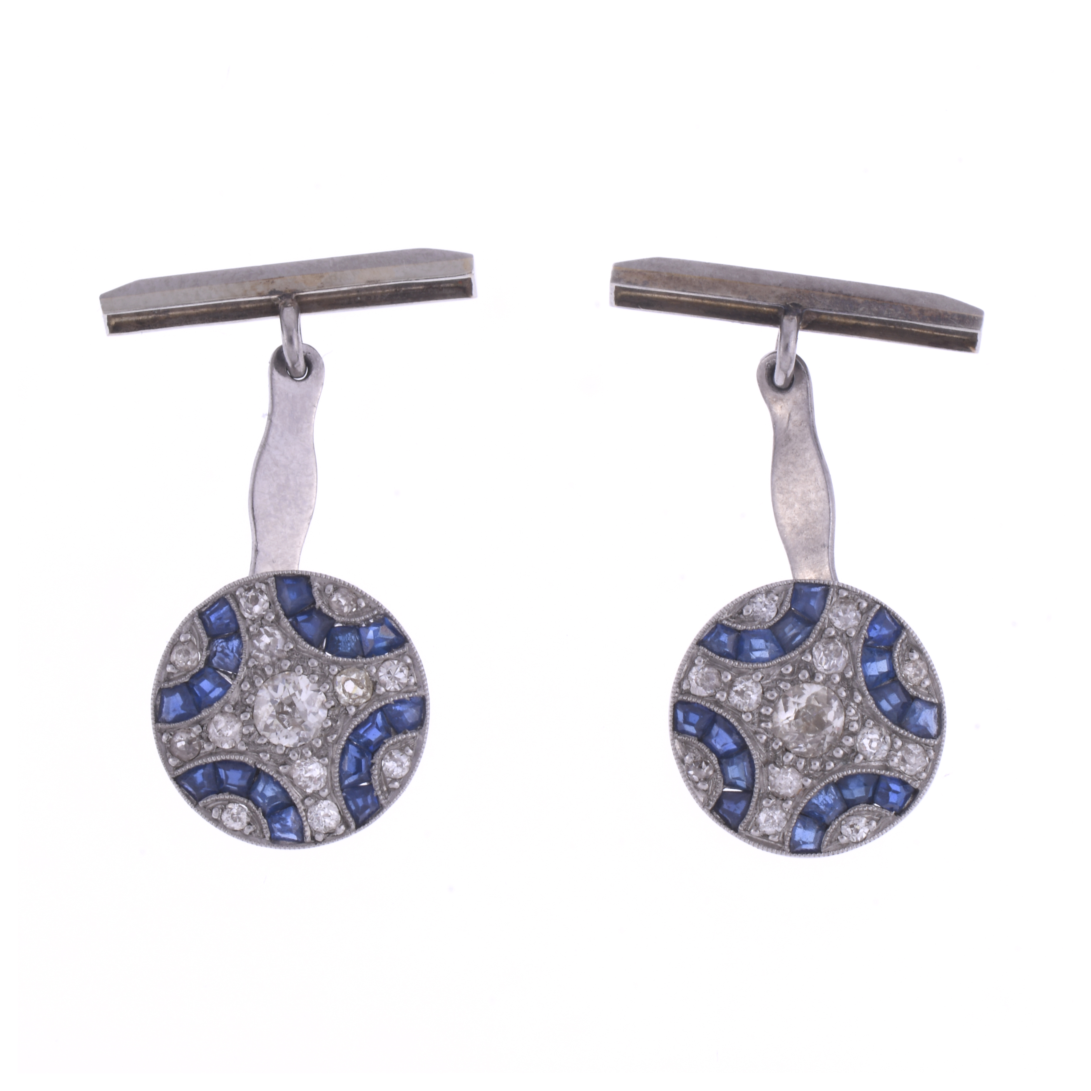 ART DECO CUFFLINKS WITH DIAMONDS AND SAPPHIRES.