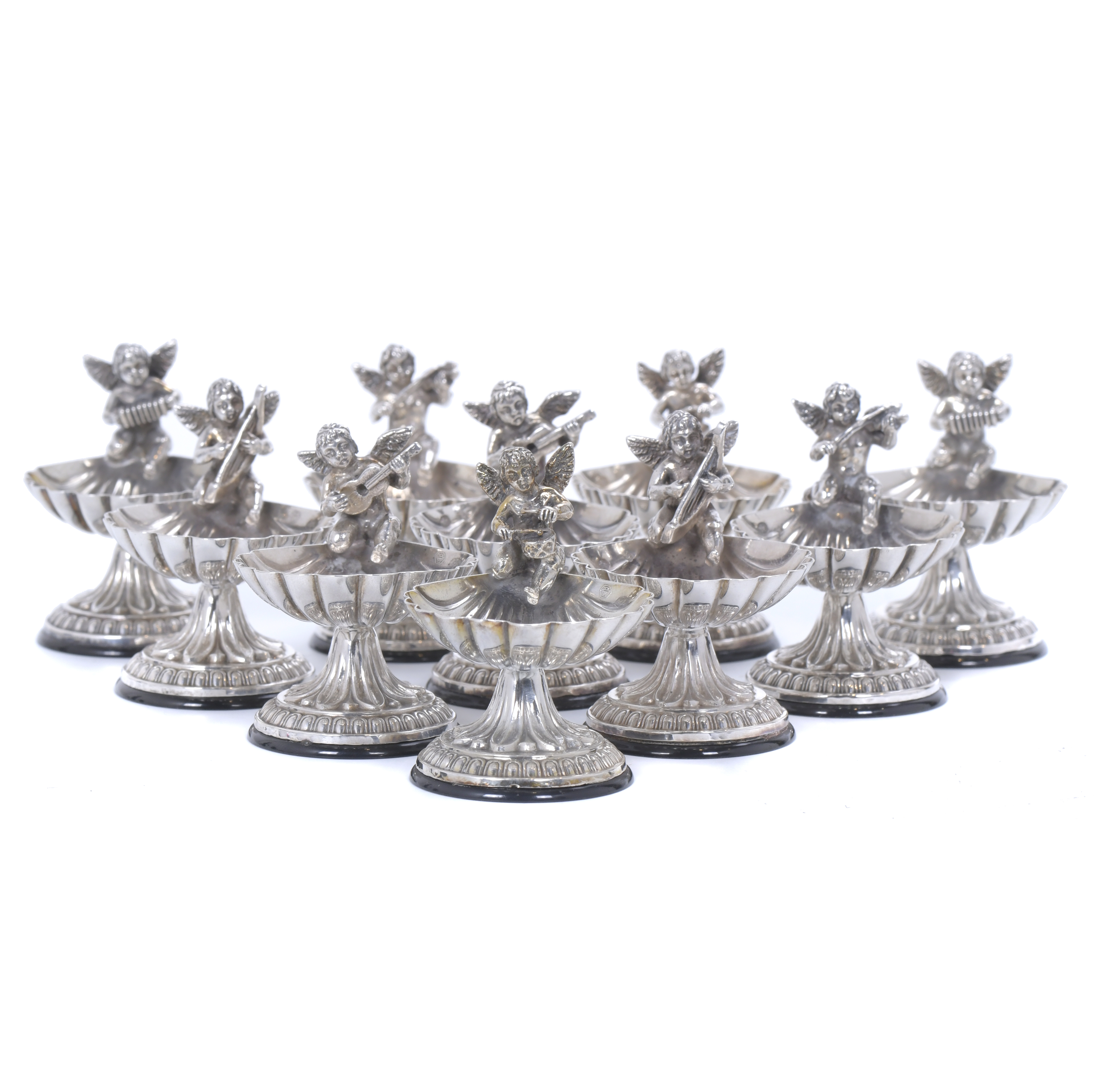 TEN SMALL SALT CELLARS, REGENCY STYLE, 20TH CENTURY.