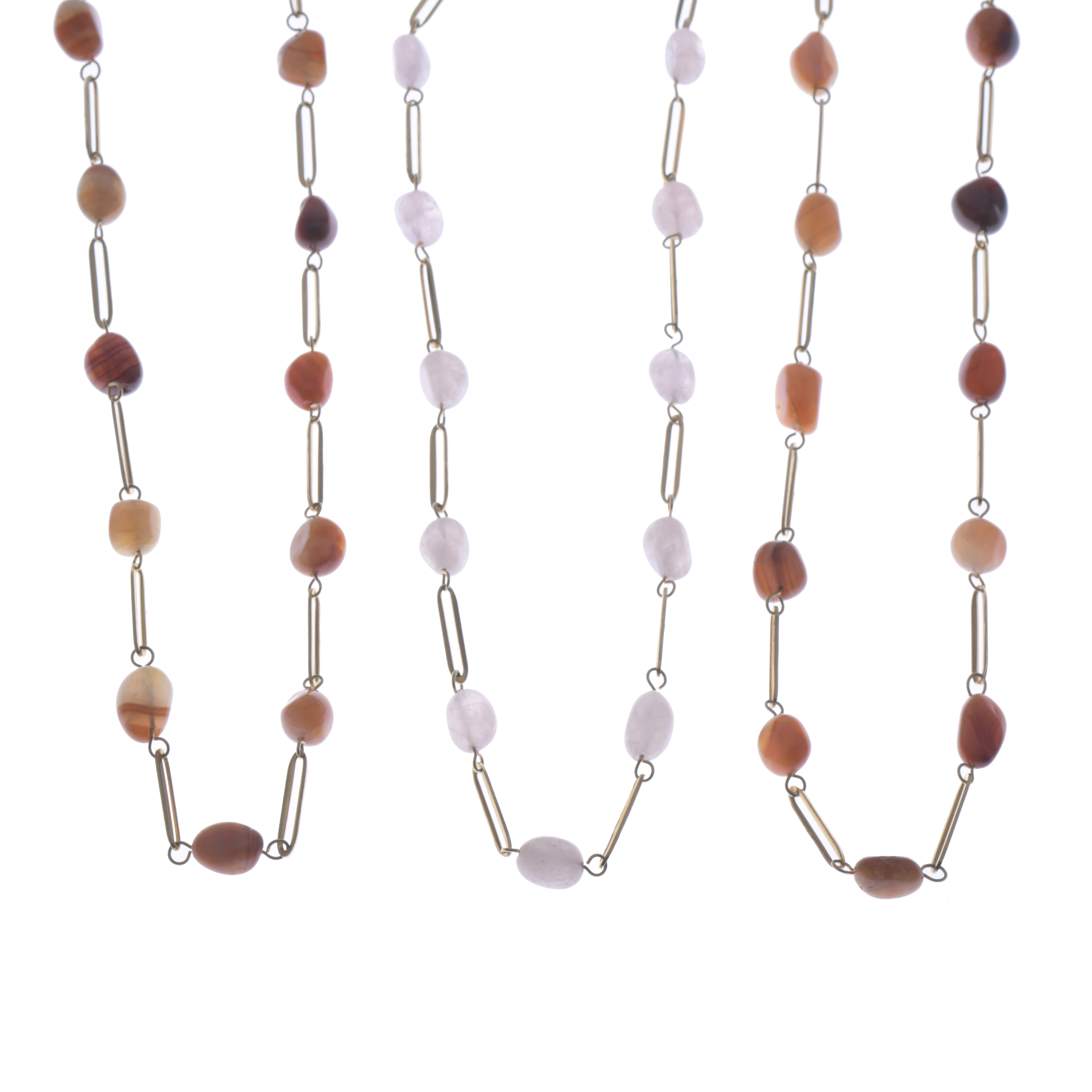 THREE LONG NECKLACES WITH AGATES.