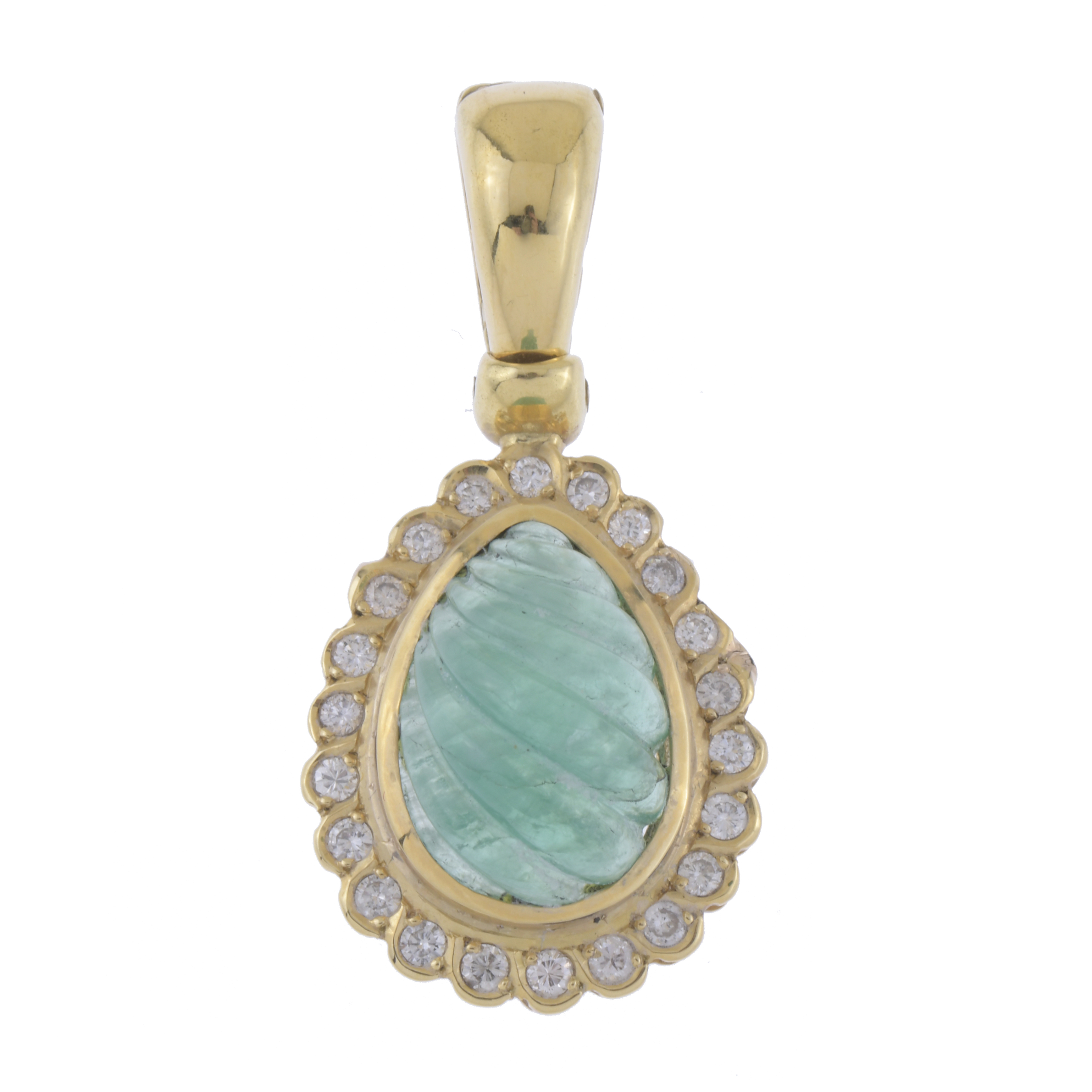 PENDANT WITH EMERALD.