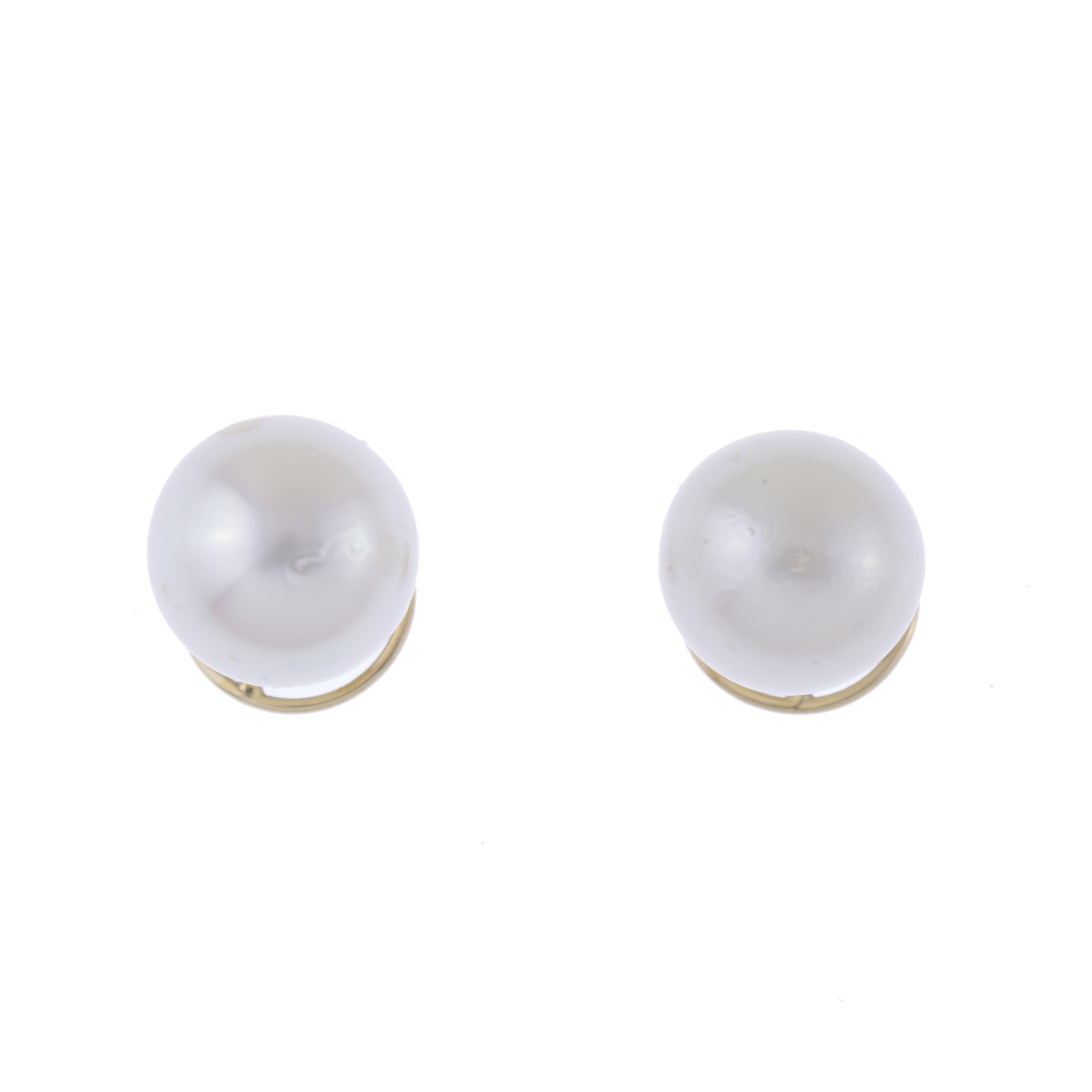 AUSTRALIAN PEARL EARRINGS.