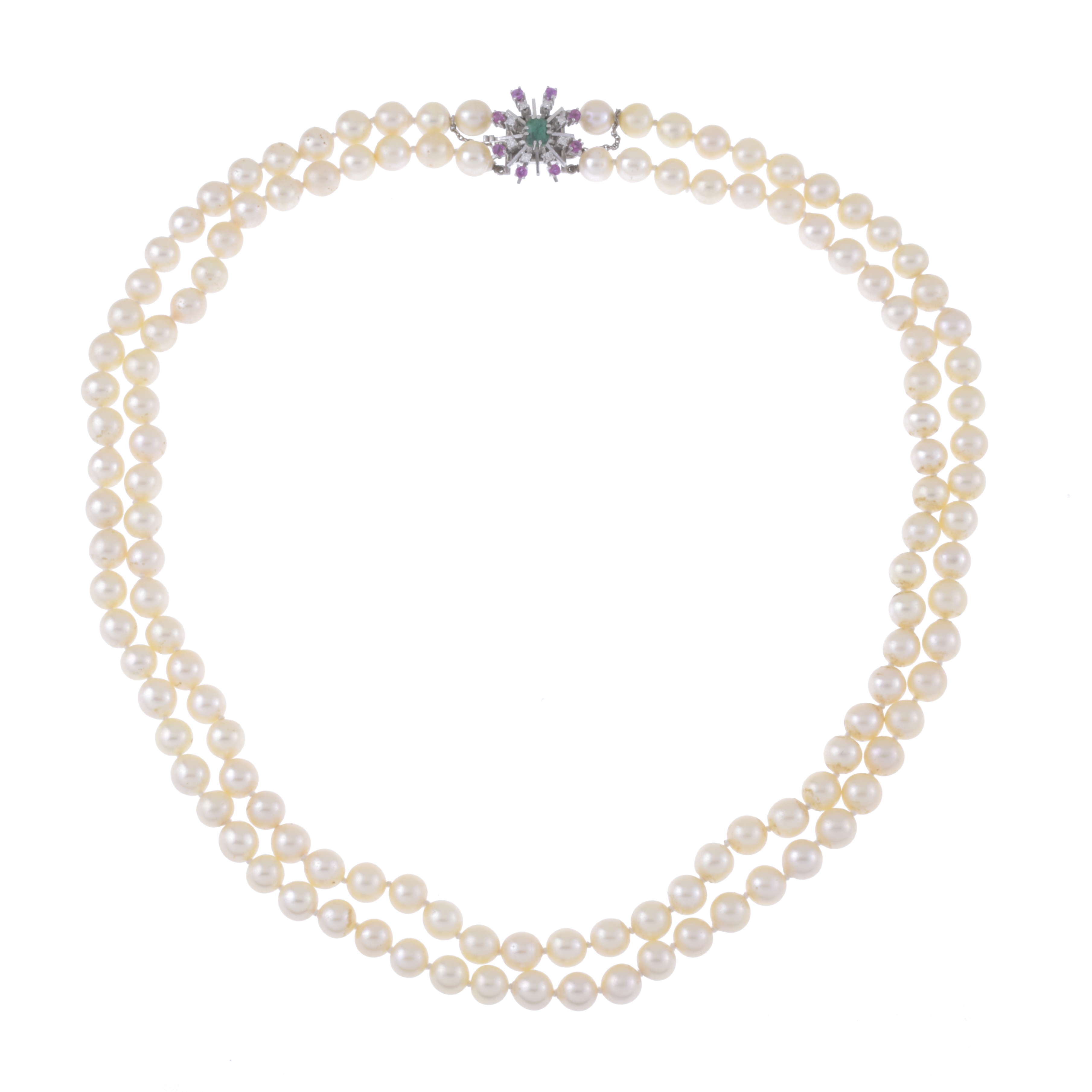 PEARLS NECKLACE. 1950&#39;S.