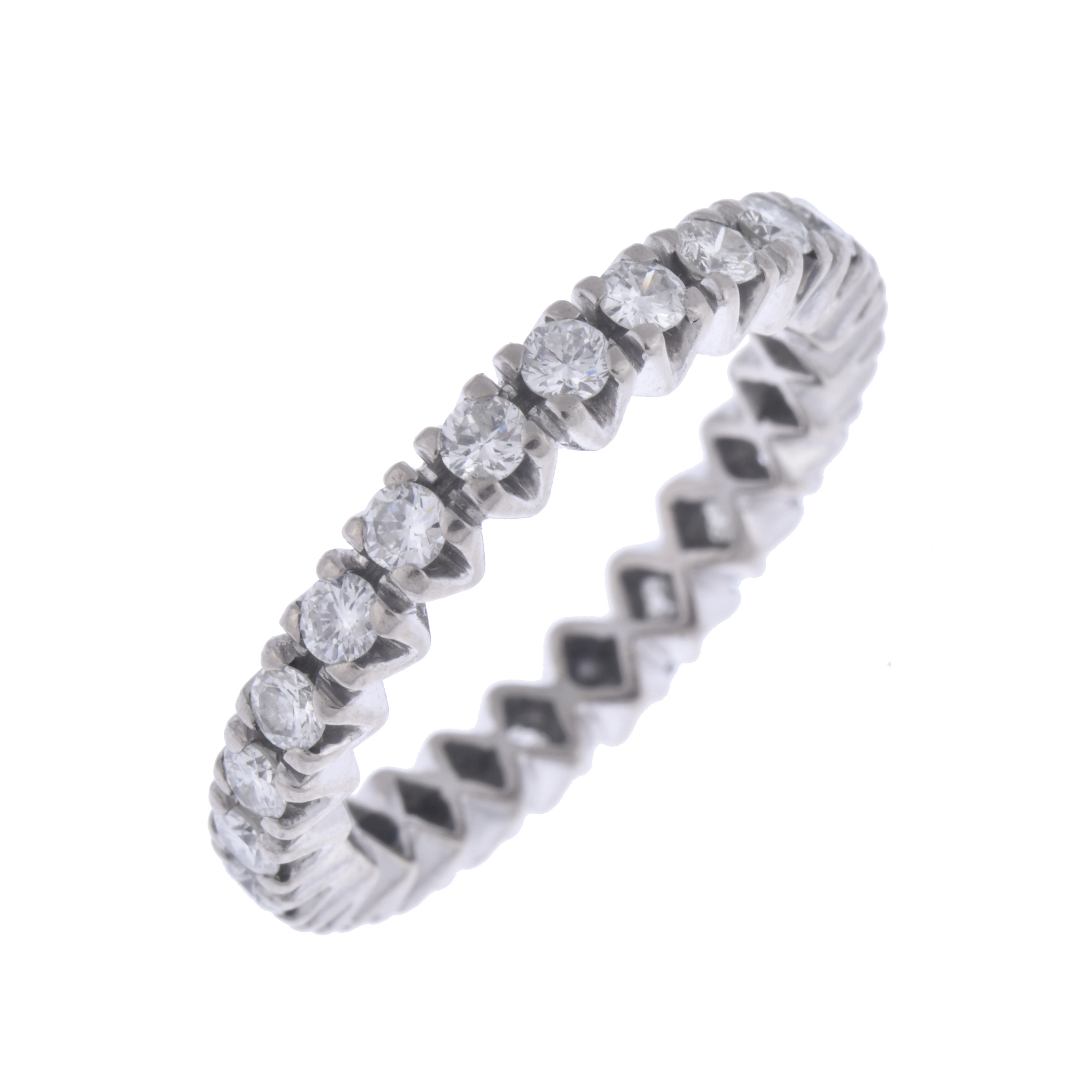Alianza completa de diamantes.