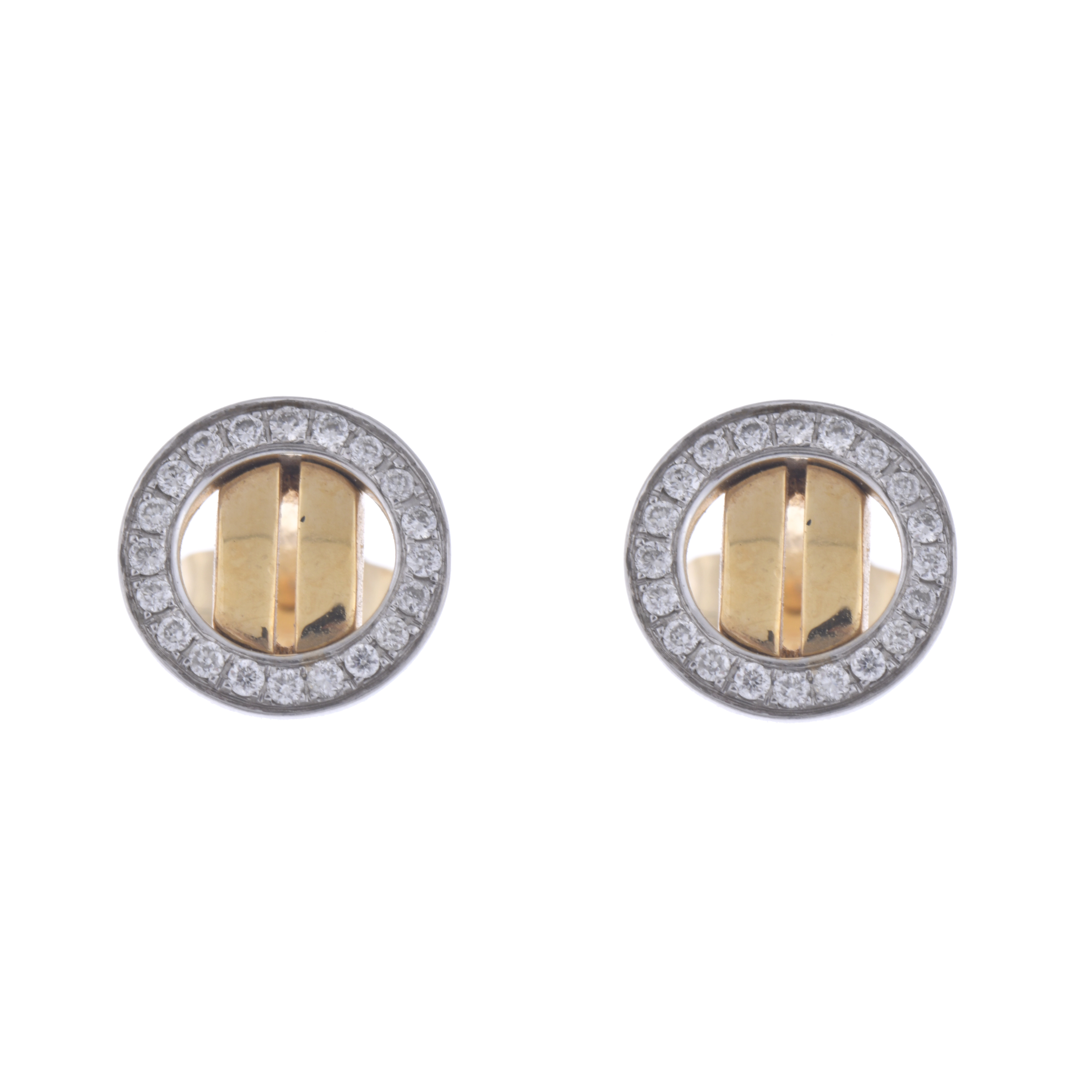 Two-tone gold and diamonds earrings.