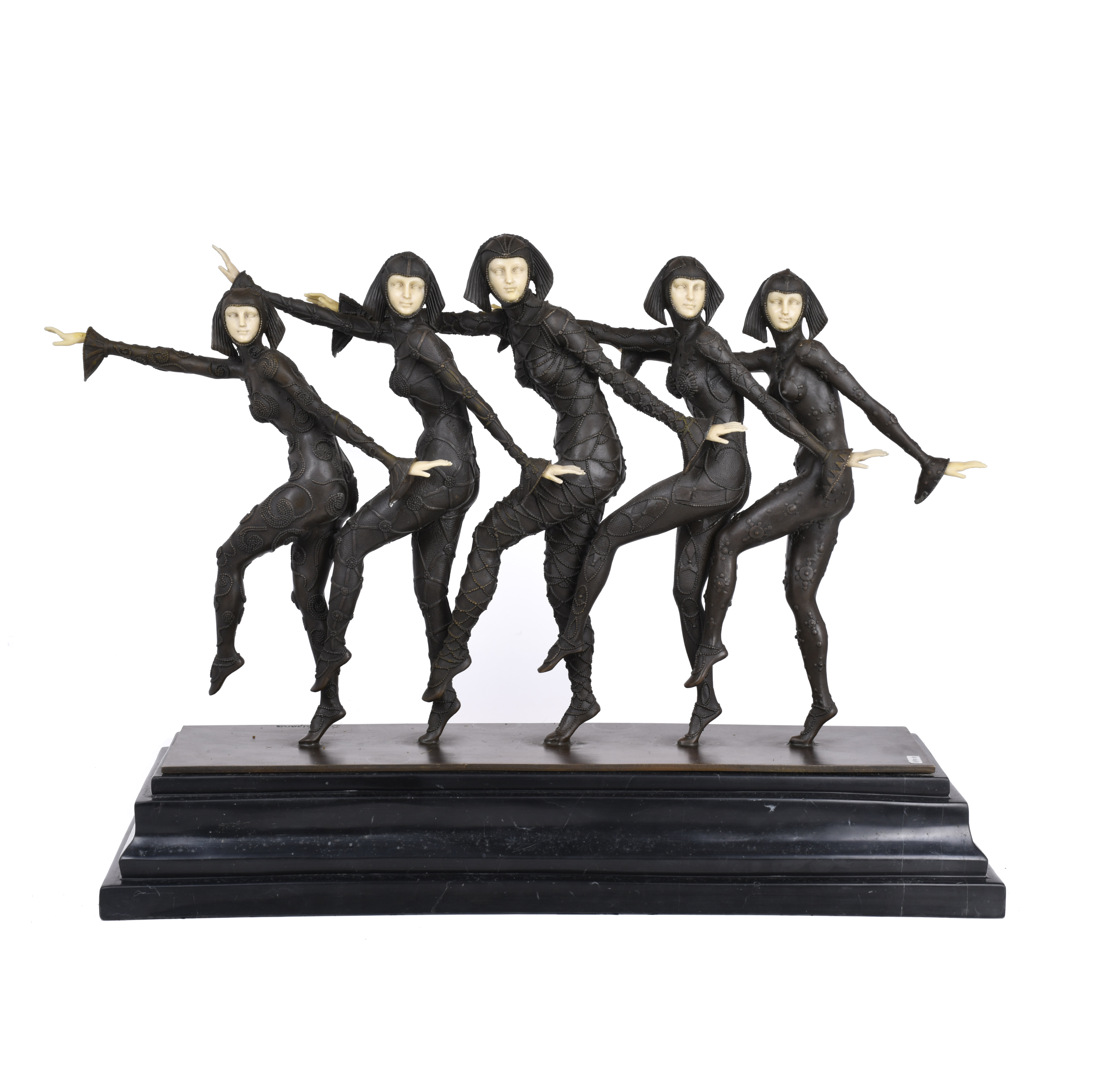 SIGUIENDO MODELOS DE DEMÉTRE CHIPARUS (1886-1947).  "Five G