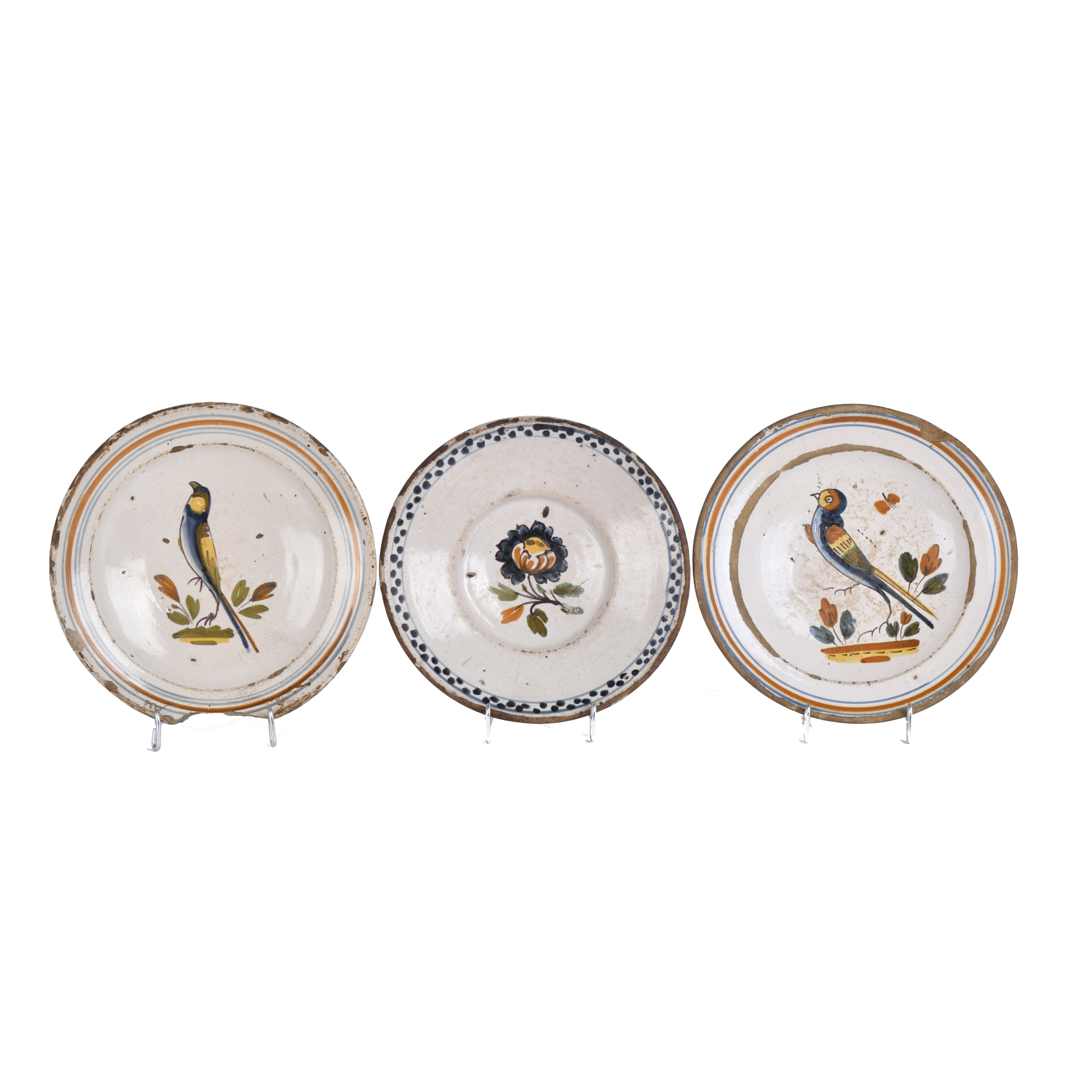 Conjunto de tres platos catalanes, siglo XIX.