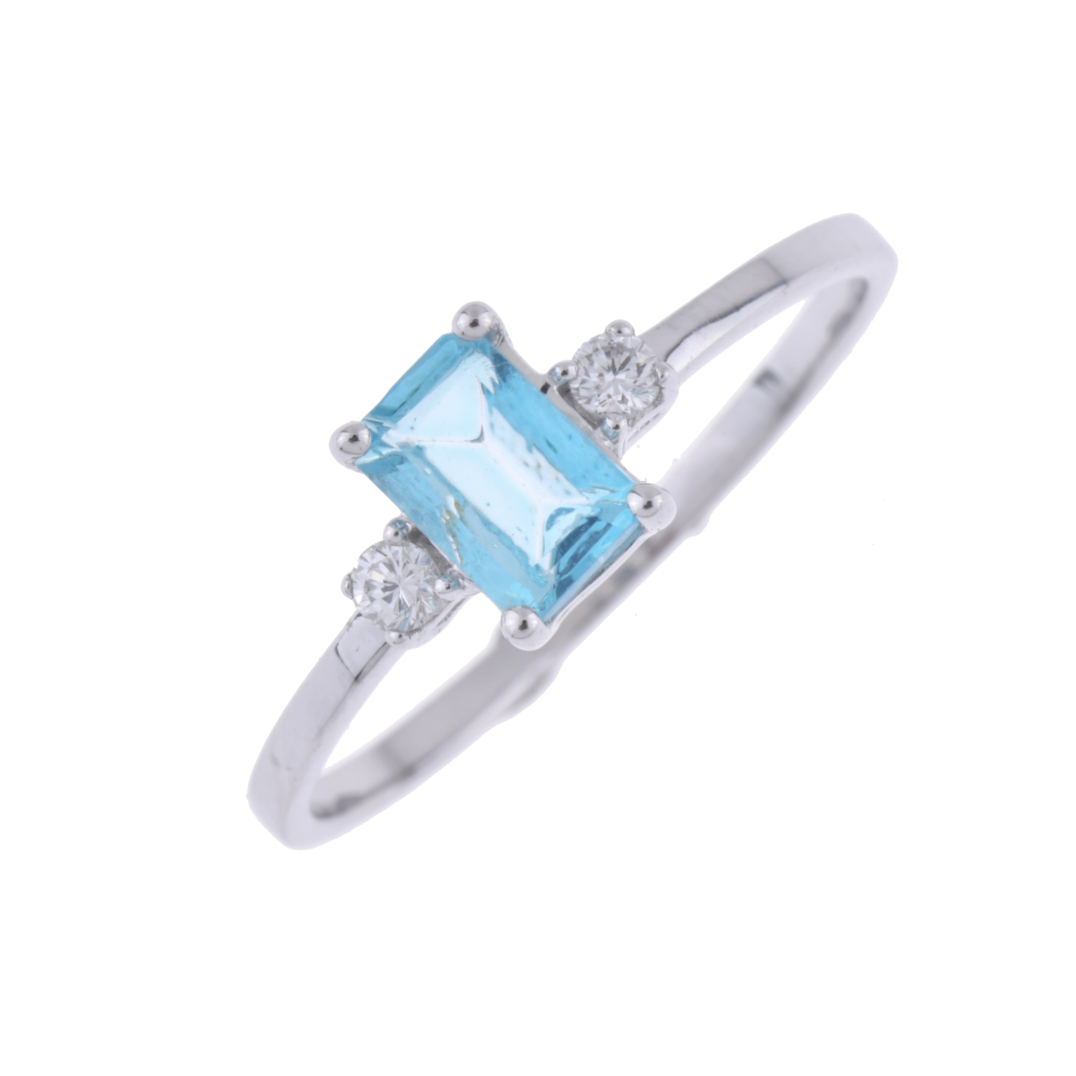 Sortija con cuarzo y diamantes.