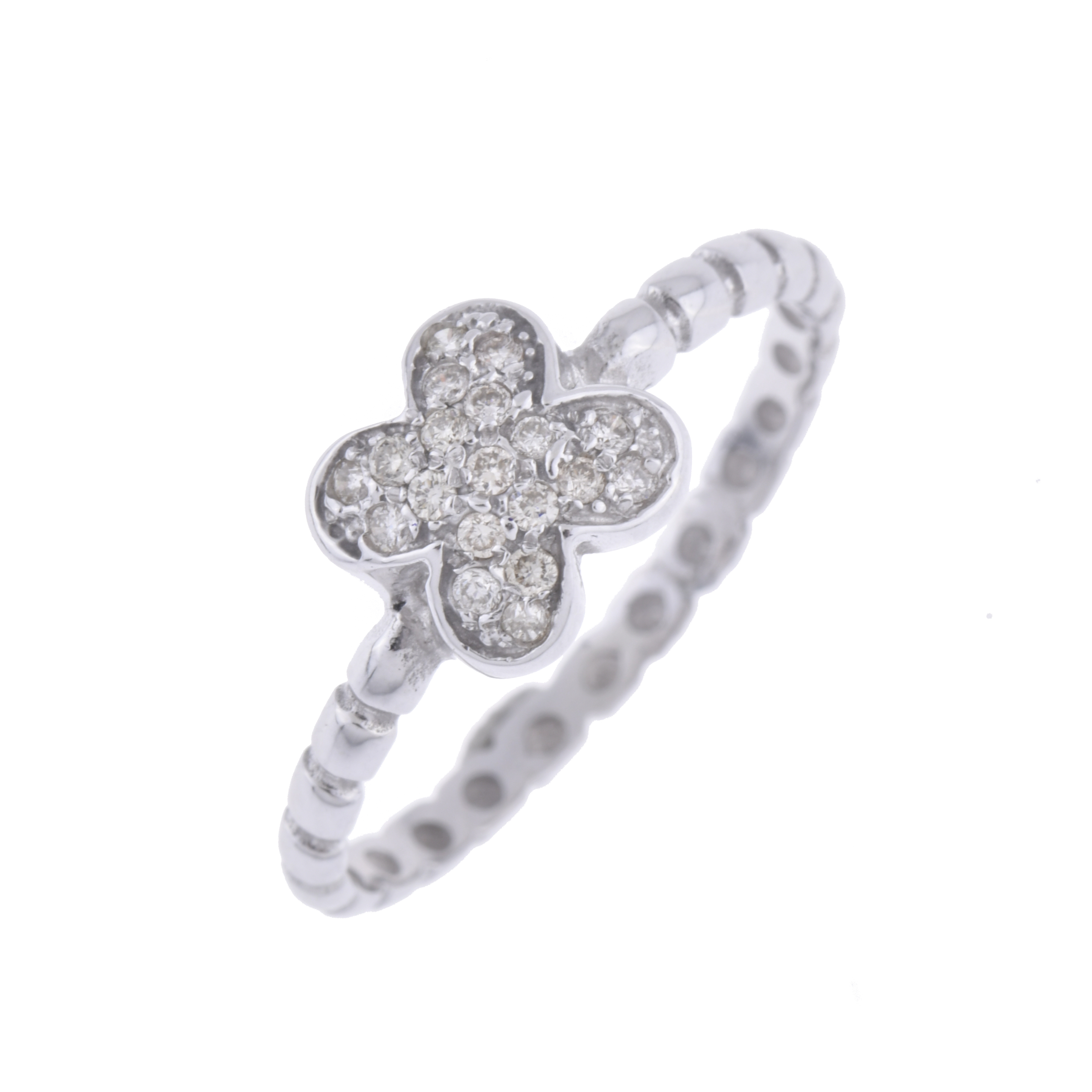 Sortija en forma de flor con diamantes.