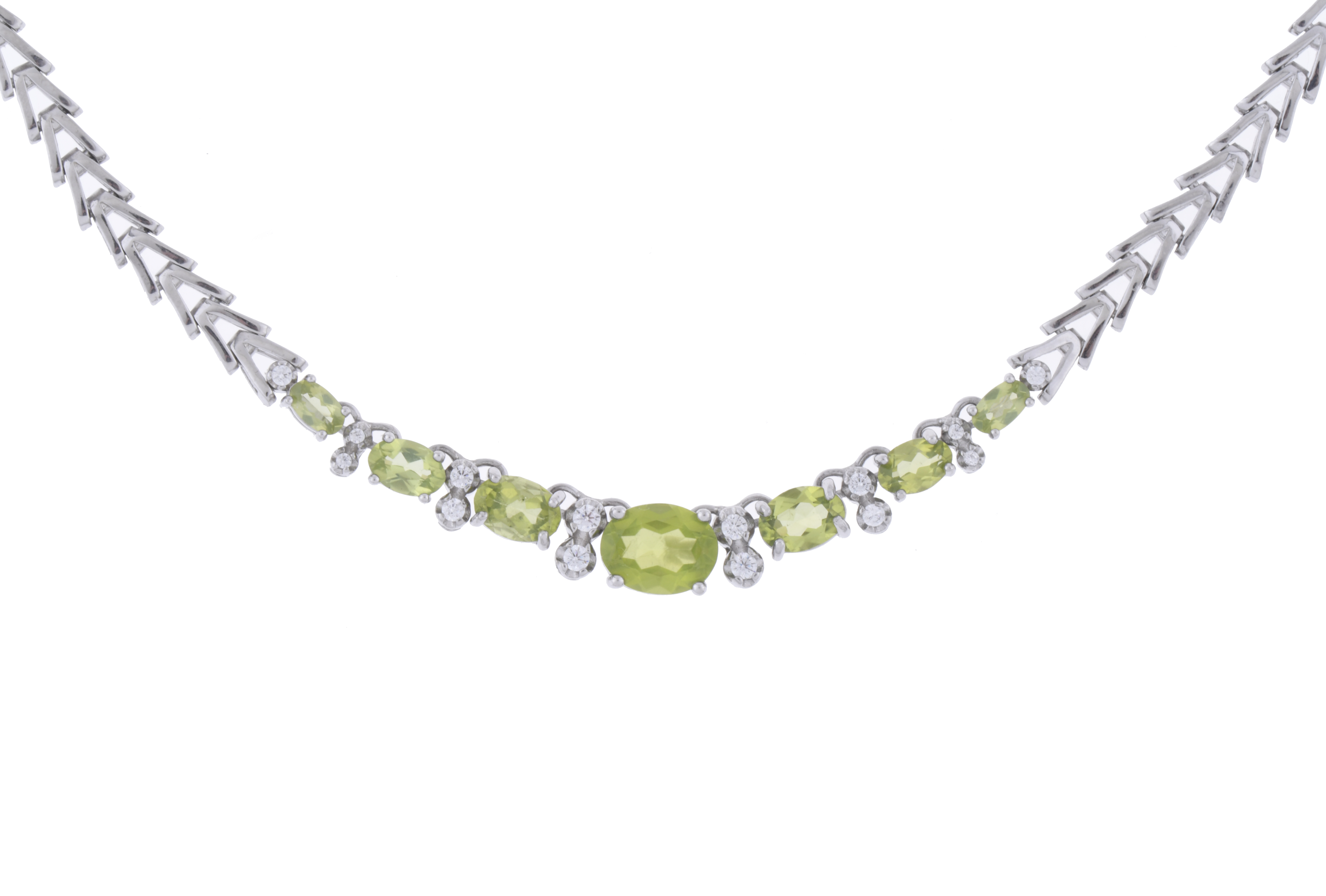 Collar con olivinas y circonitas.