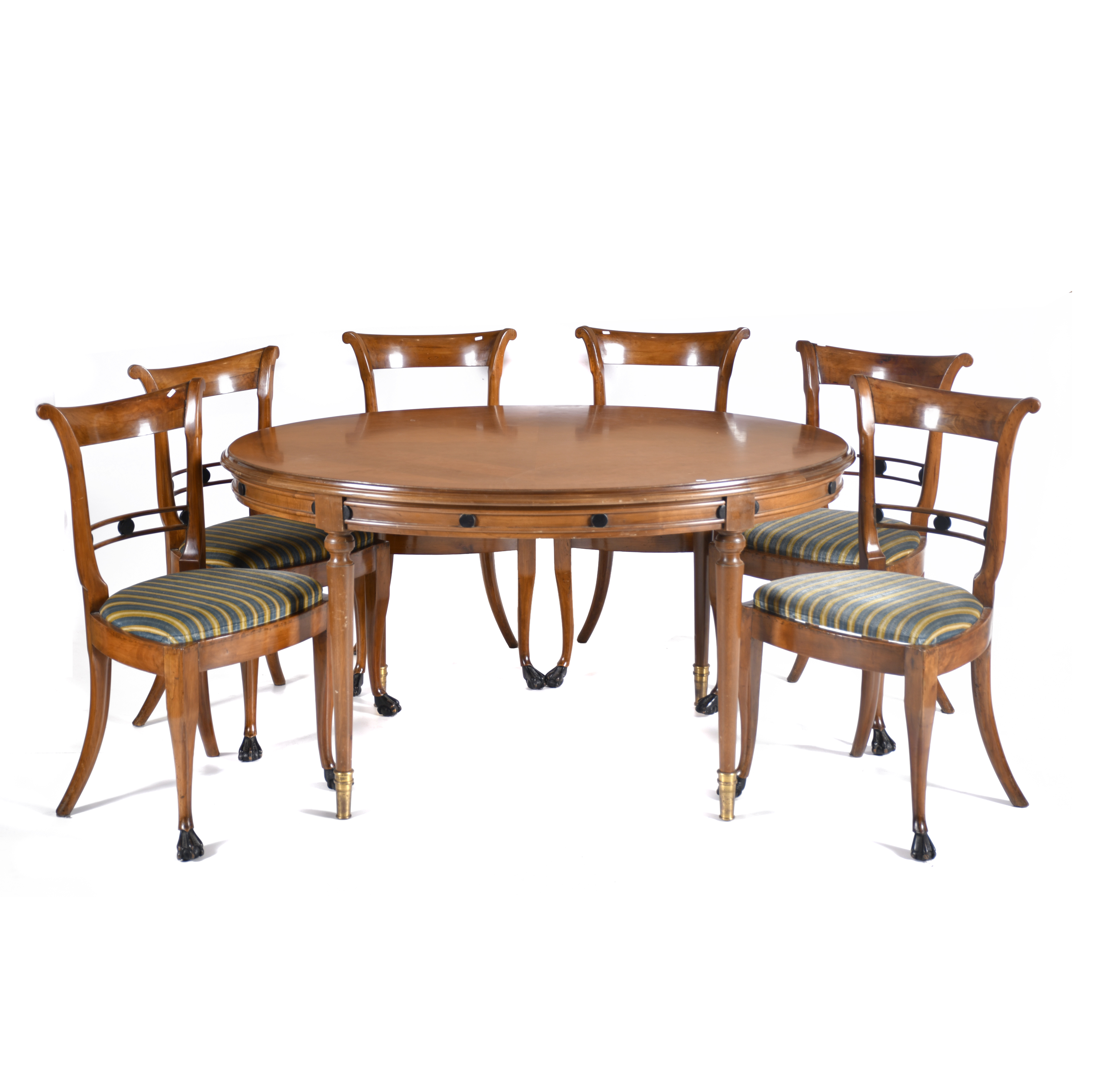 Conjunto de comedor Fernandino, siglo XIX. 