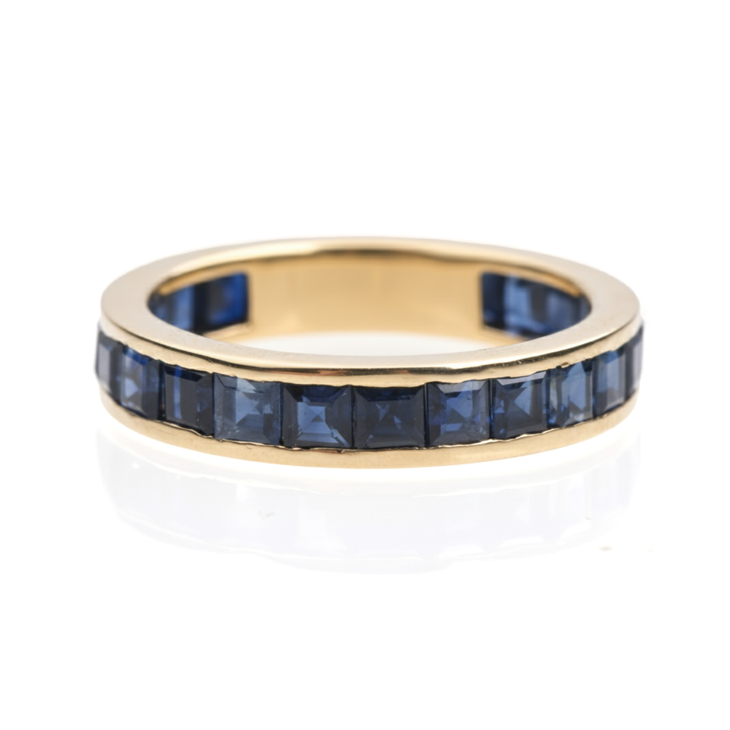 Sapphires wedding ring.