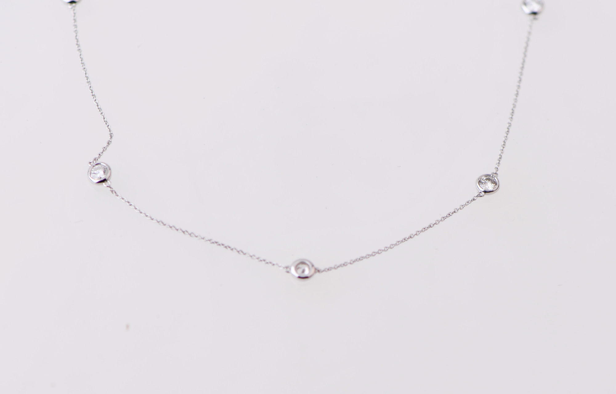 Diamonds choker