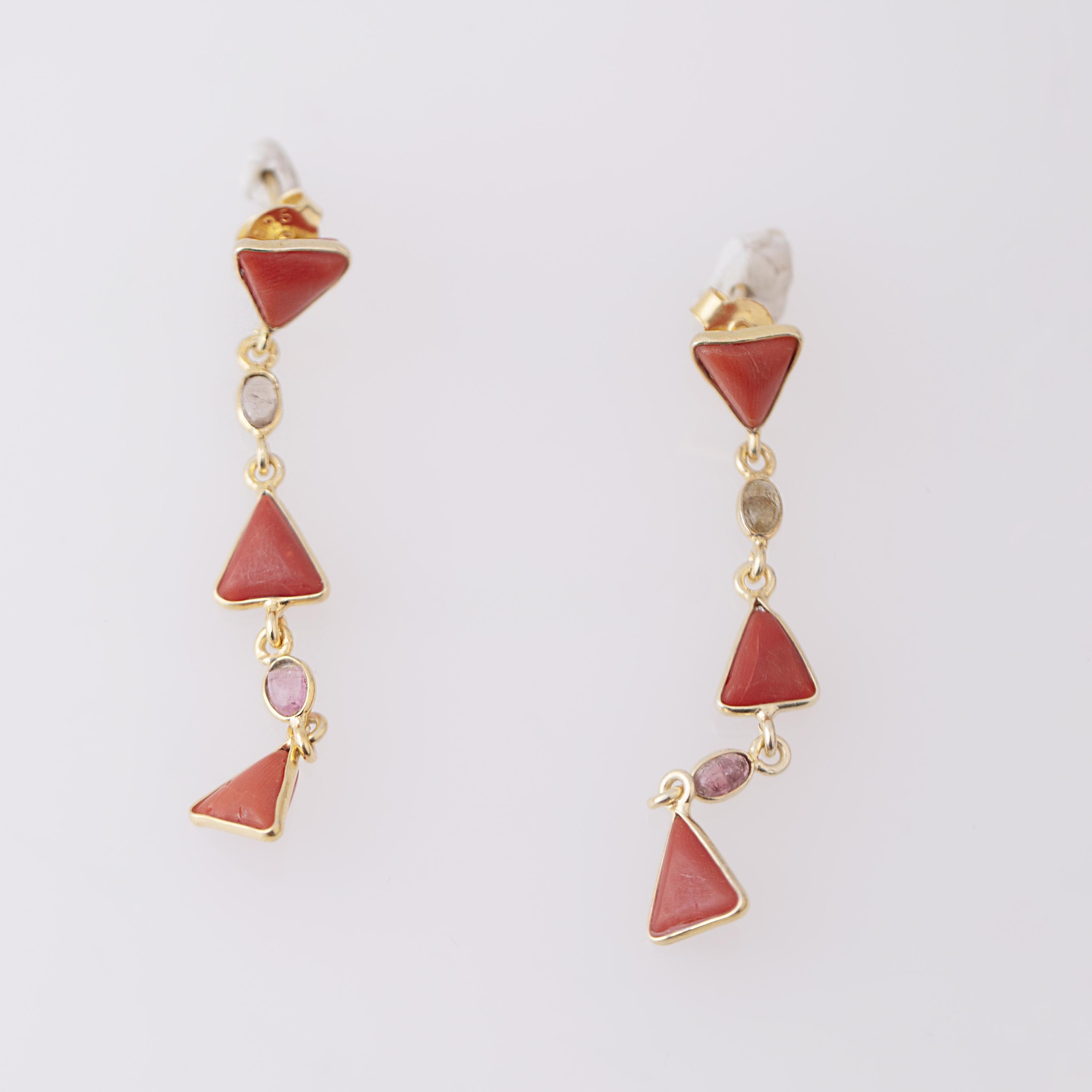 Triangular pendant earrings
