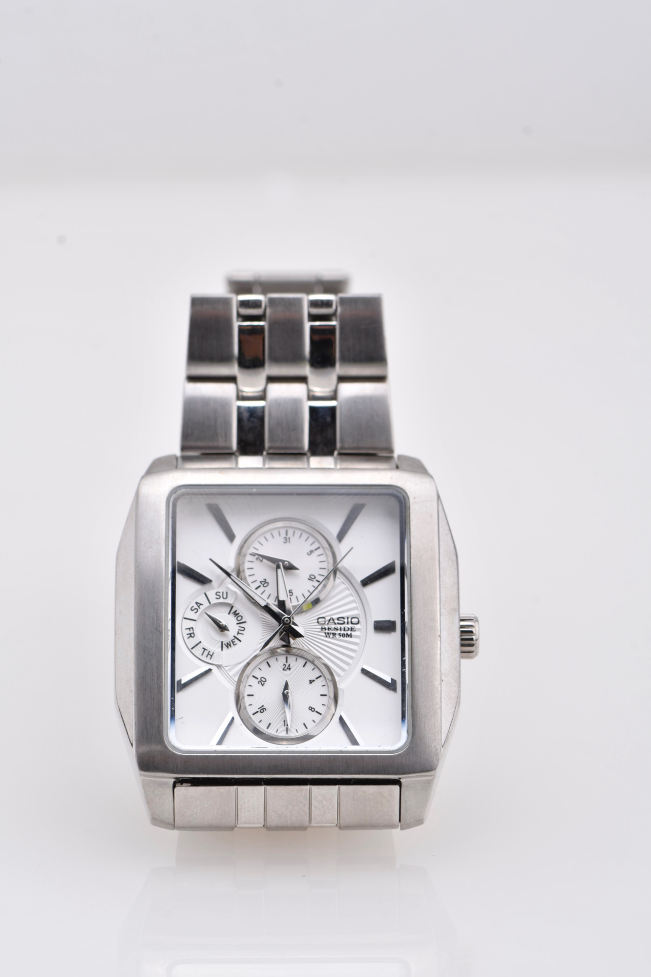 Wristwatch.