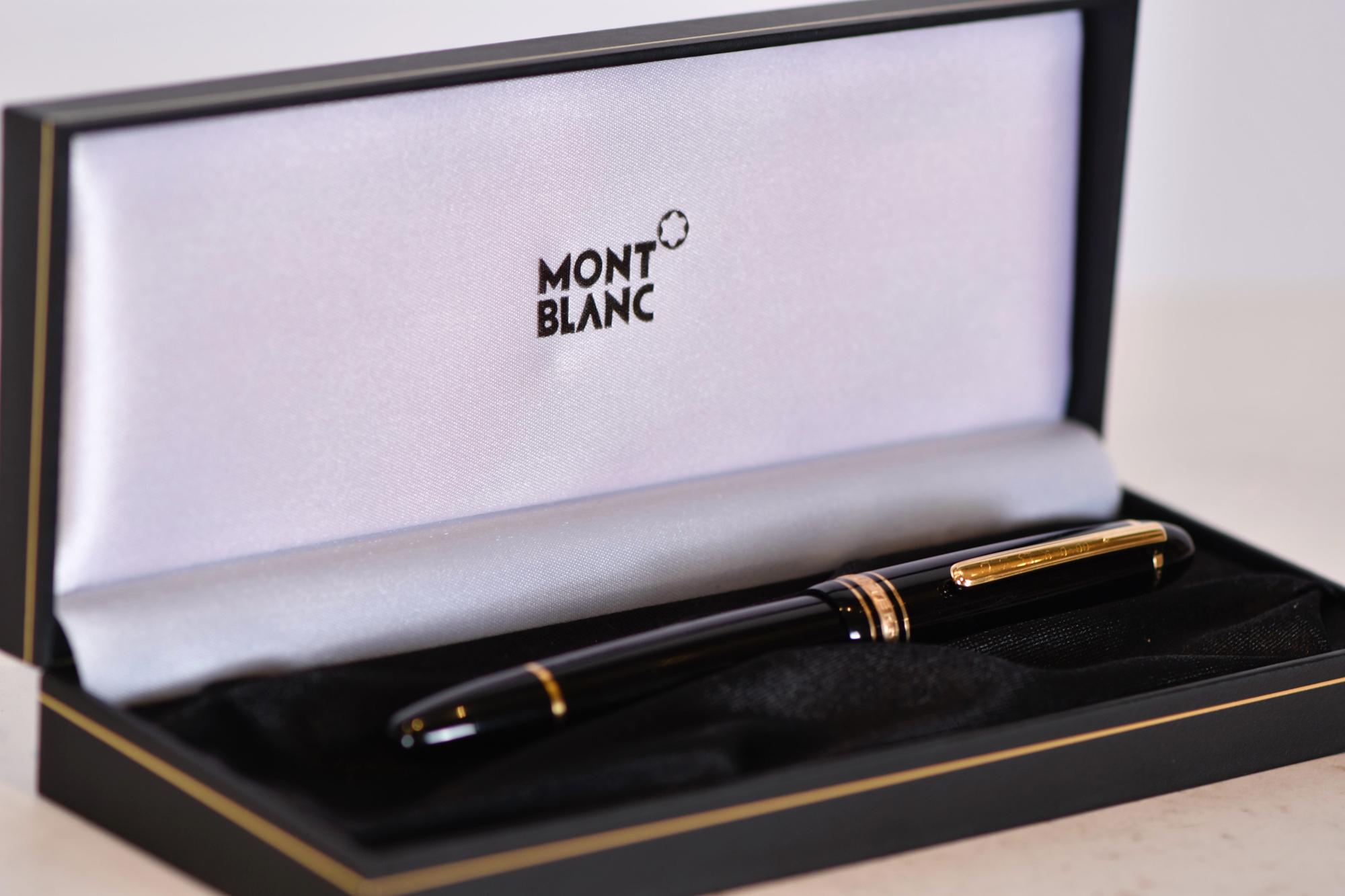 MONTBLANC. Fountain pen.