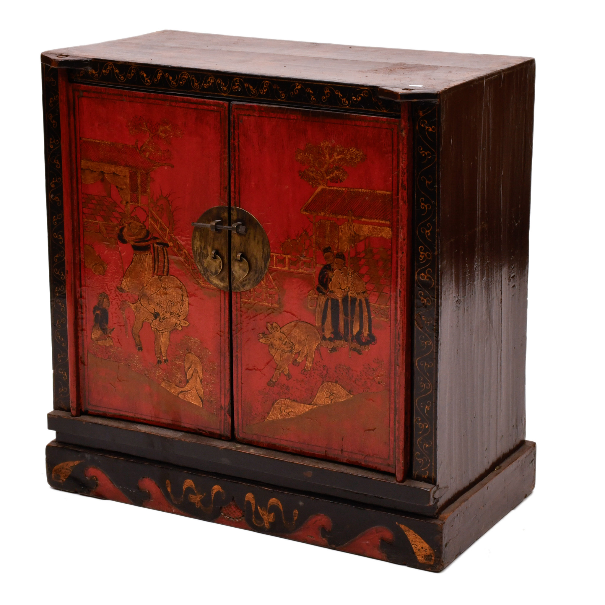 ESCUELA CHINA, DINASTÍA QING, SIGLO XIX. Pequeño cabinet