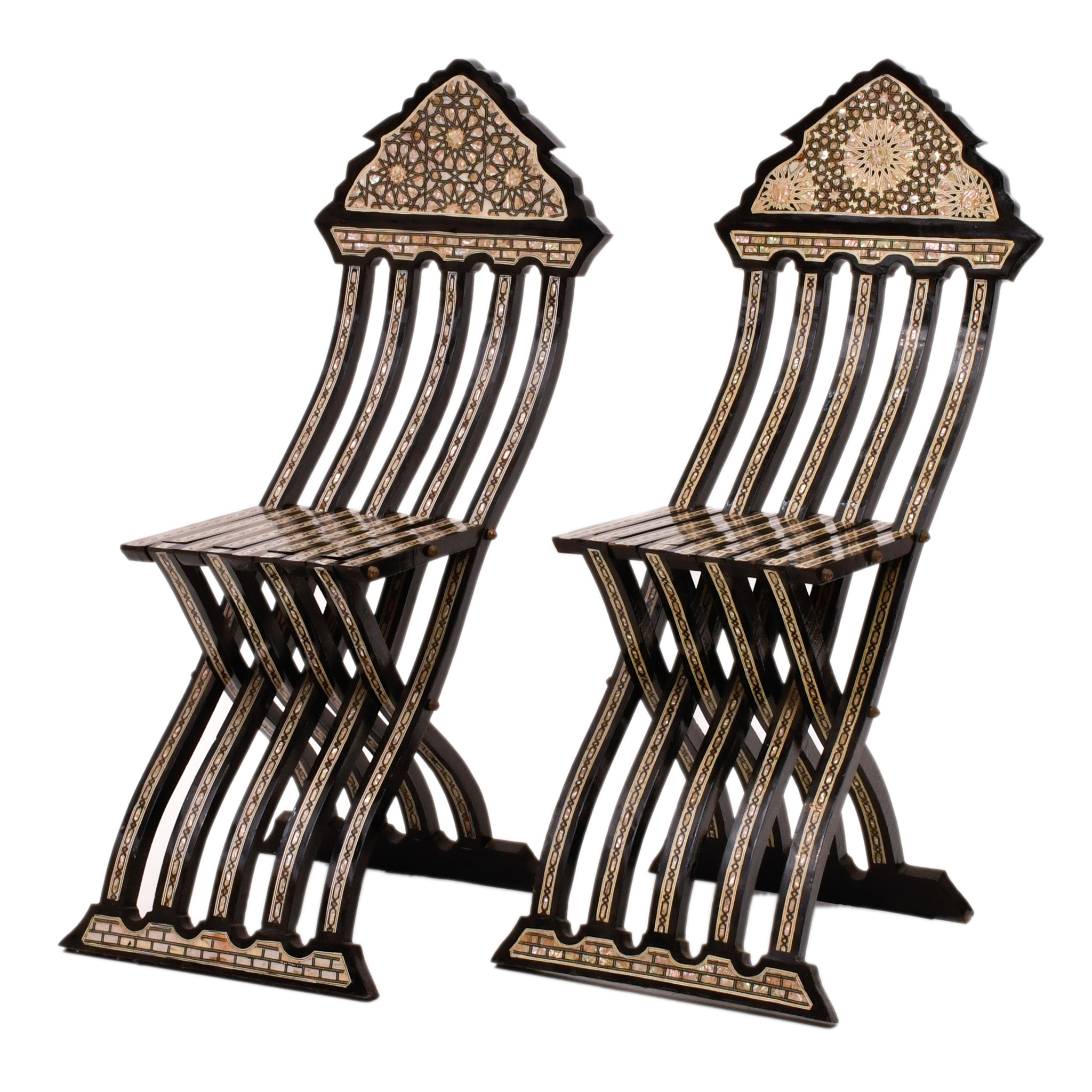 Sillas, estilo Mozárabe