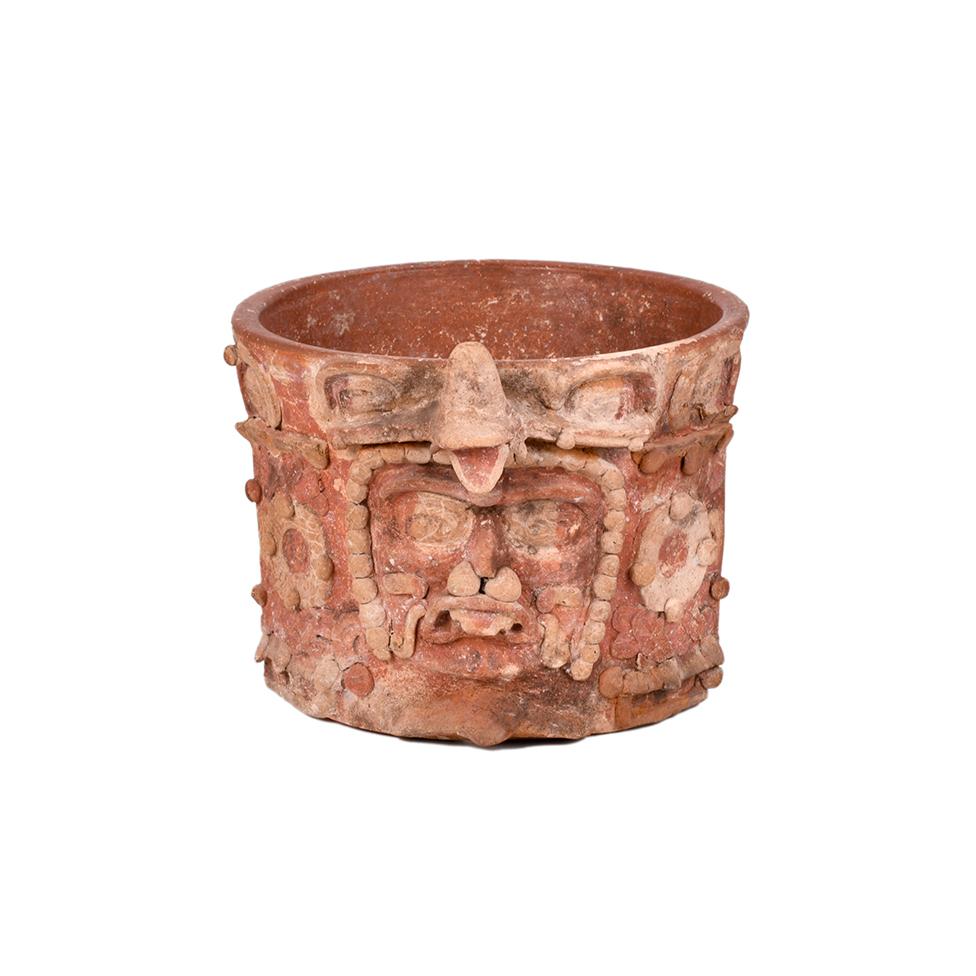 SIGUIENDO MODELOS PRECOLOMBINOS, mortero ceremonial, siglo 