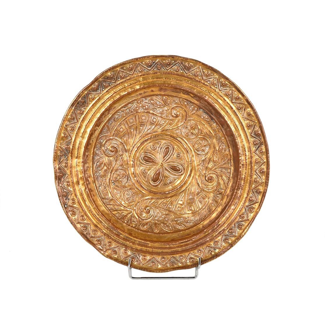 Plato petitorio, probablemente toledano, siglo XIX. 