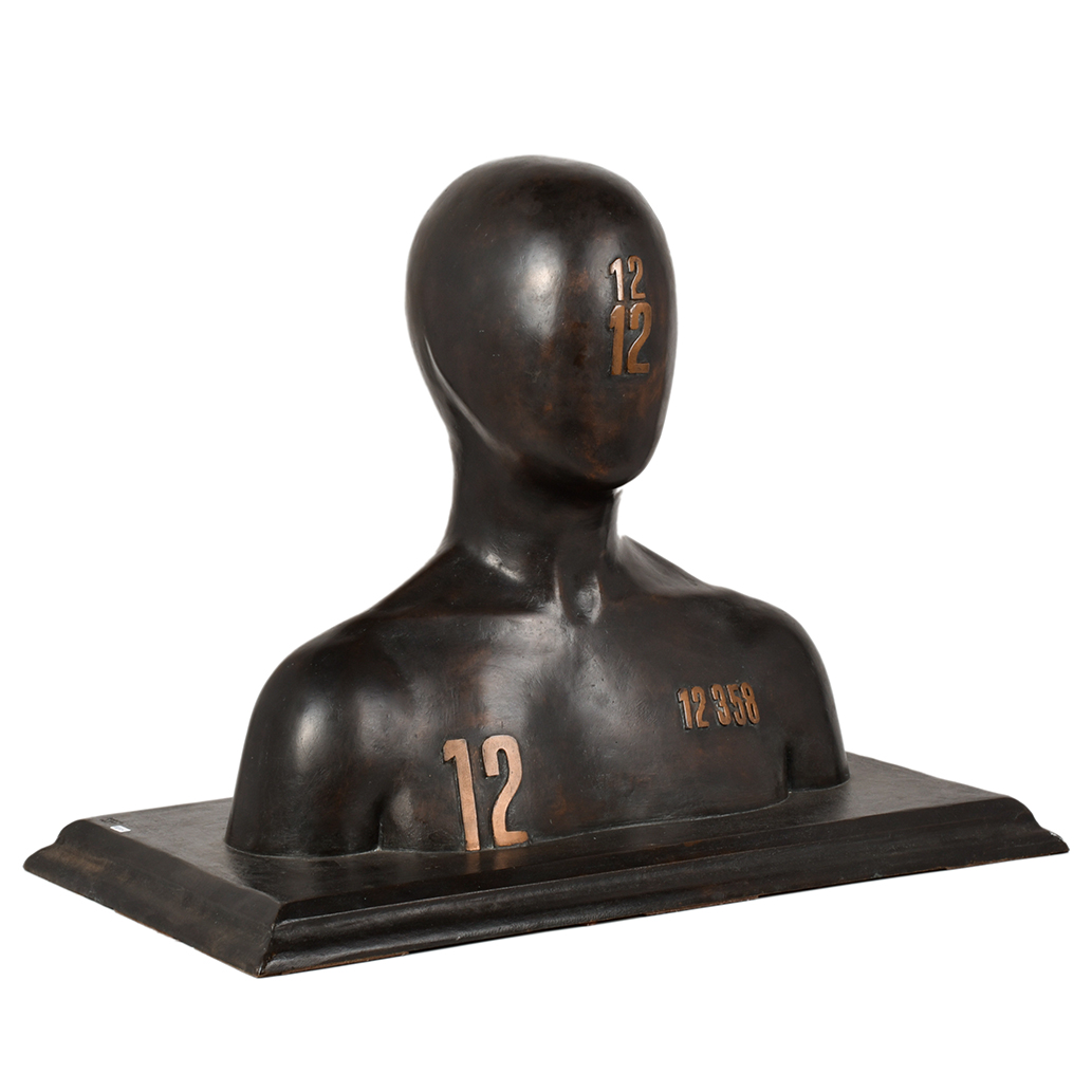 ATRIBUIDO A XAVIER MEDINA CAMPENY (1943), Busto