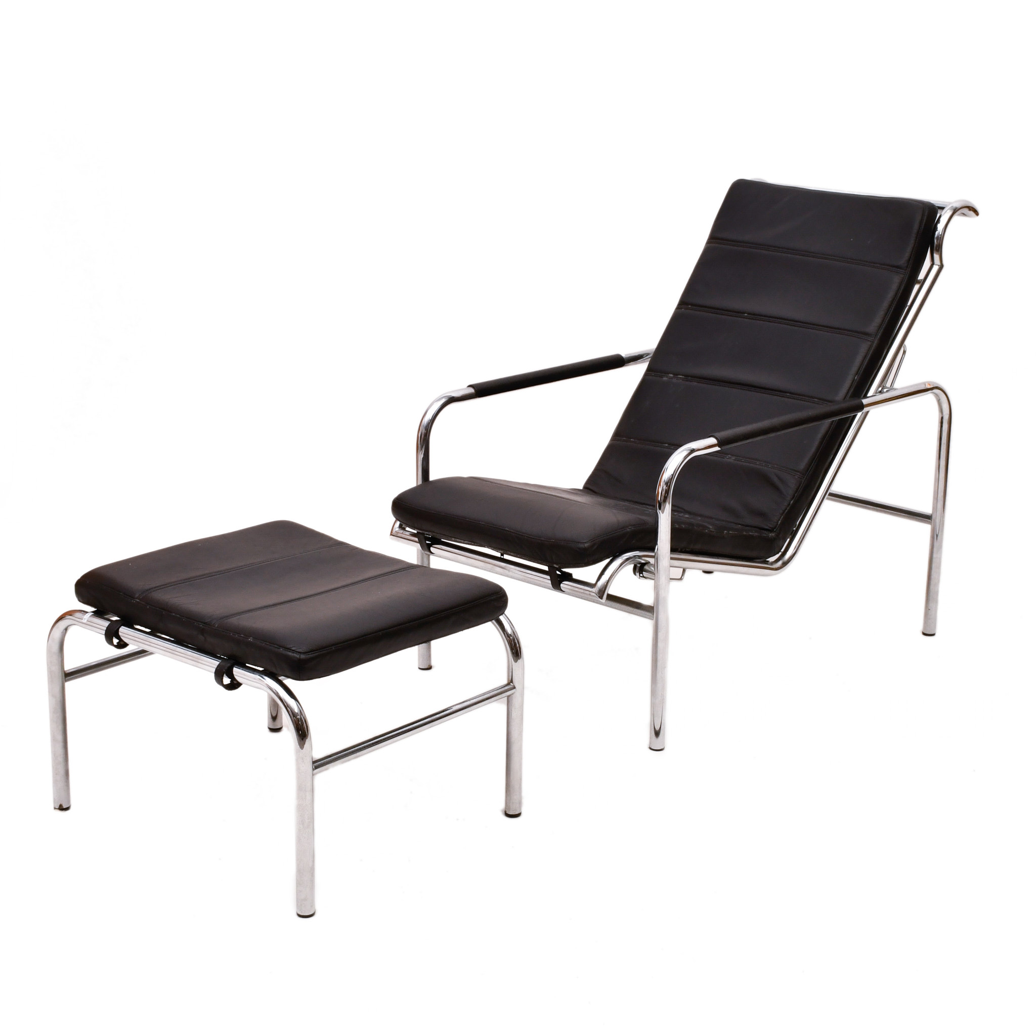 GABRIELE MUCCHI (1899-2002). "GENNI", MODELO 920, cama de d