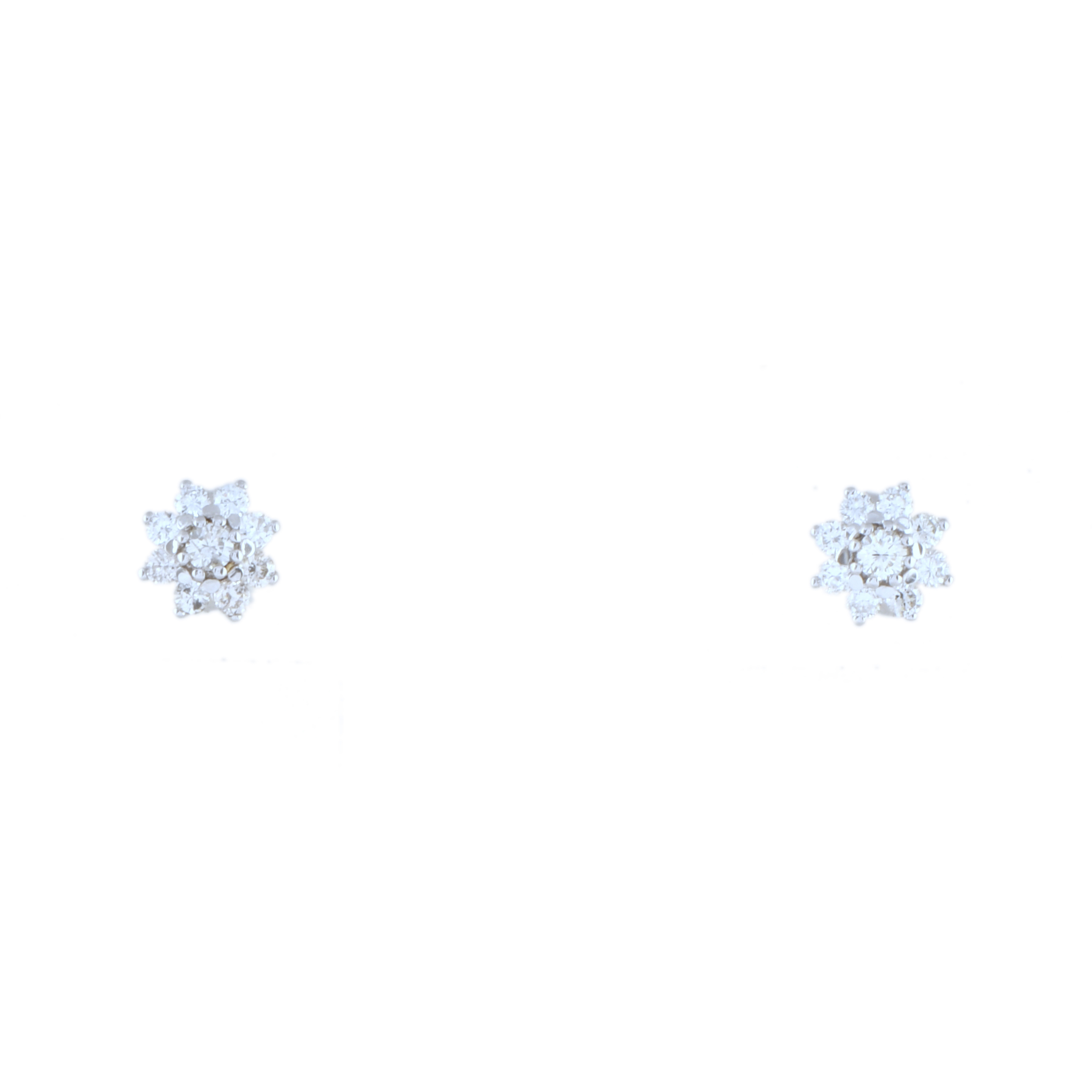 Pendientes en forma de flor rosetón de diamantes.