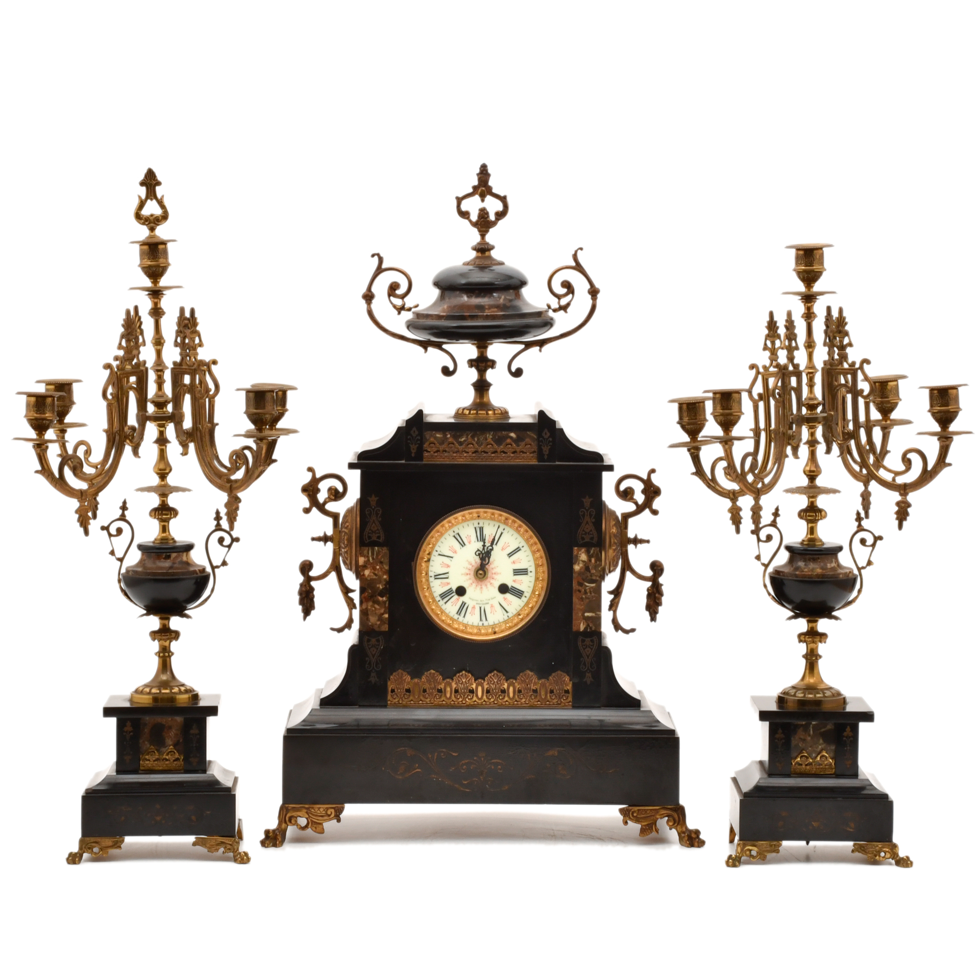 Reloj y candelabros Belle Epoque, circa 1900.